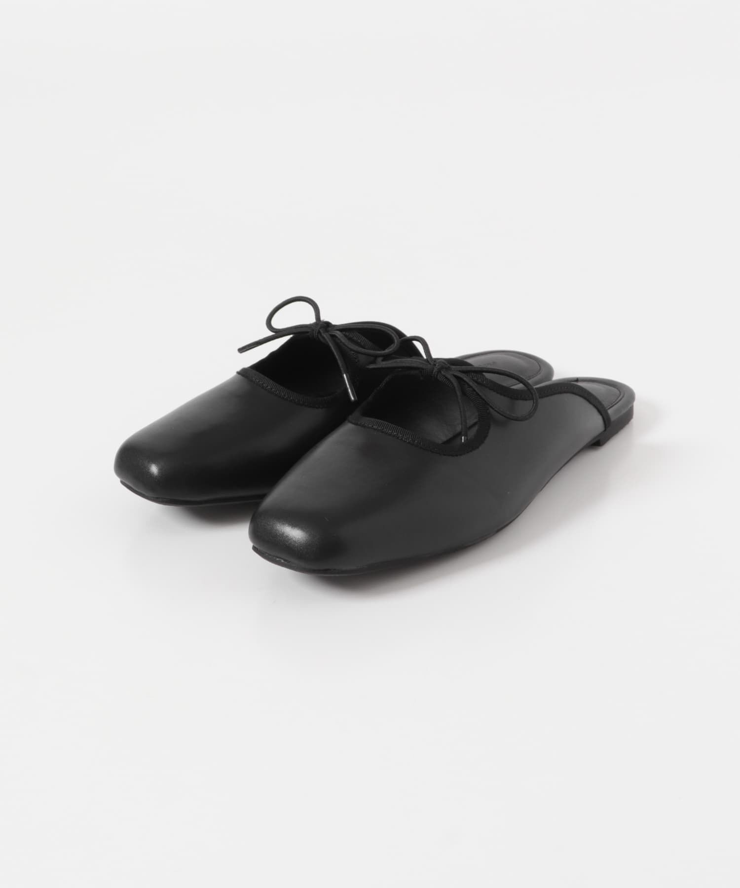 URBAN RESEARCH DOORS「スクエアトゥリボンミュール」|サンダル|