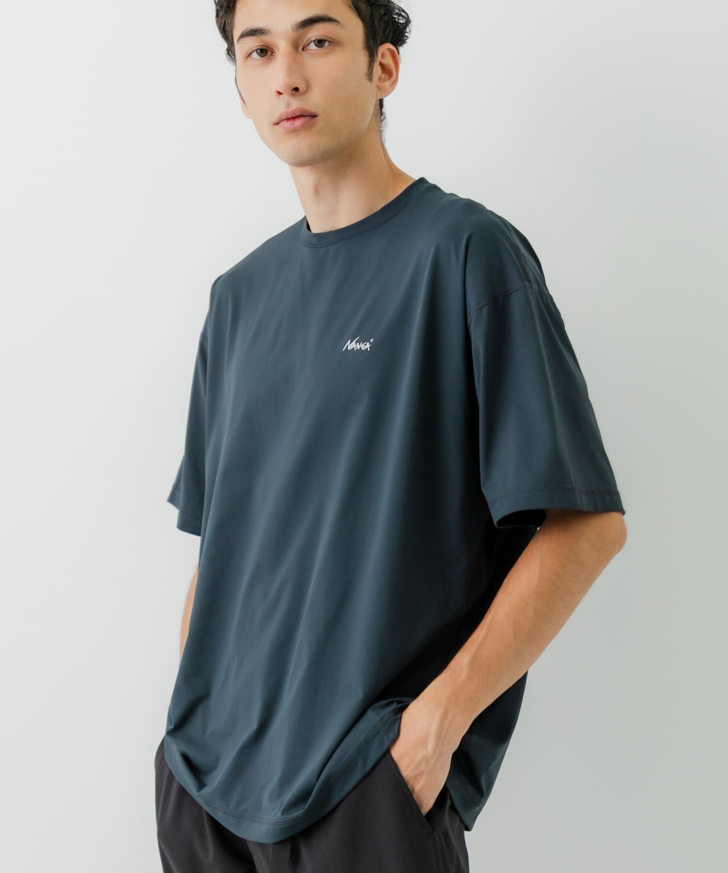 URBAN RESEARCH「『別注』NANGA&times;URBAN RESEARCH RASH GUARD SHORT-SLEEVE」|Tシャツ・カットソー|