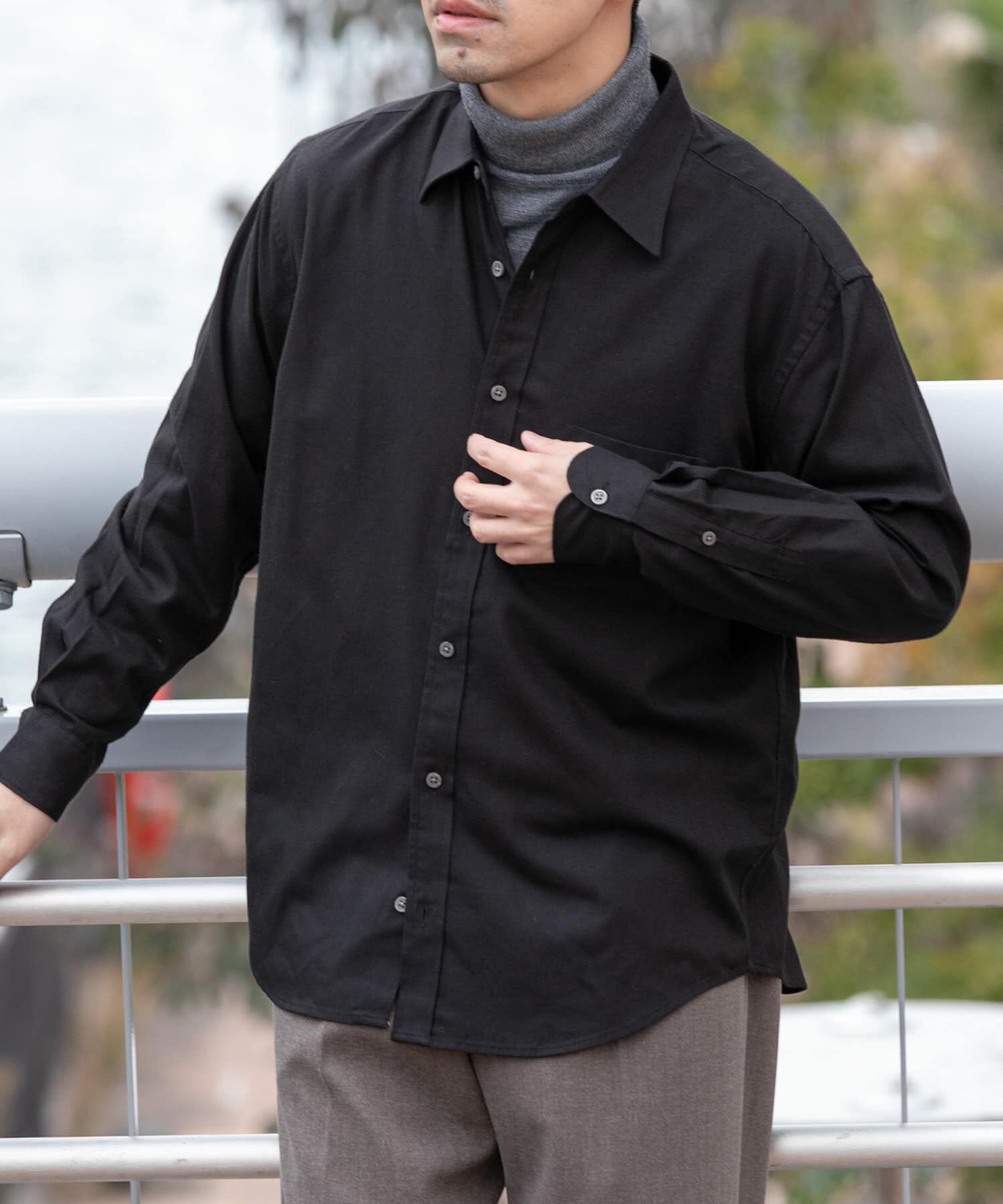 URBAN RESEARCH ROSSO「『蓄熱 / XLサイズあり』アーバンリラックスサーモネルレギュラーシャツ」|シャツ・ブラウス|ブラック