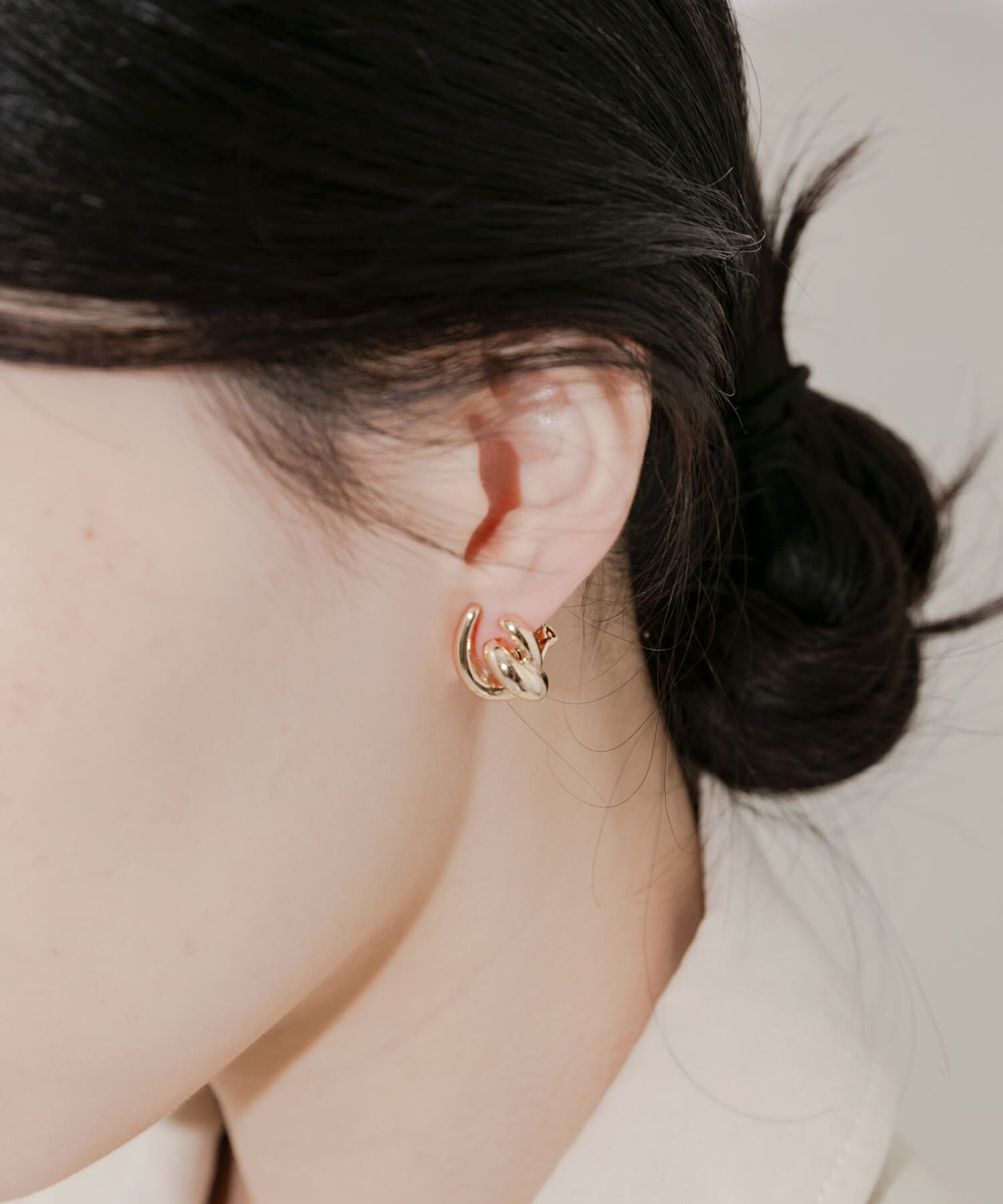 SMELLY「メタルデザインイヤリング」|イヤリング|