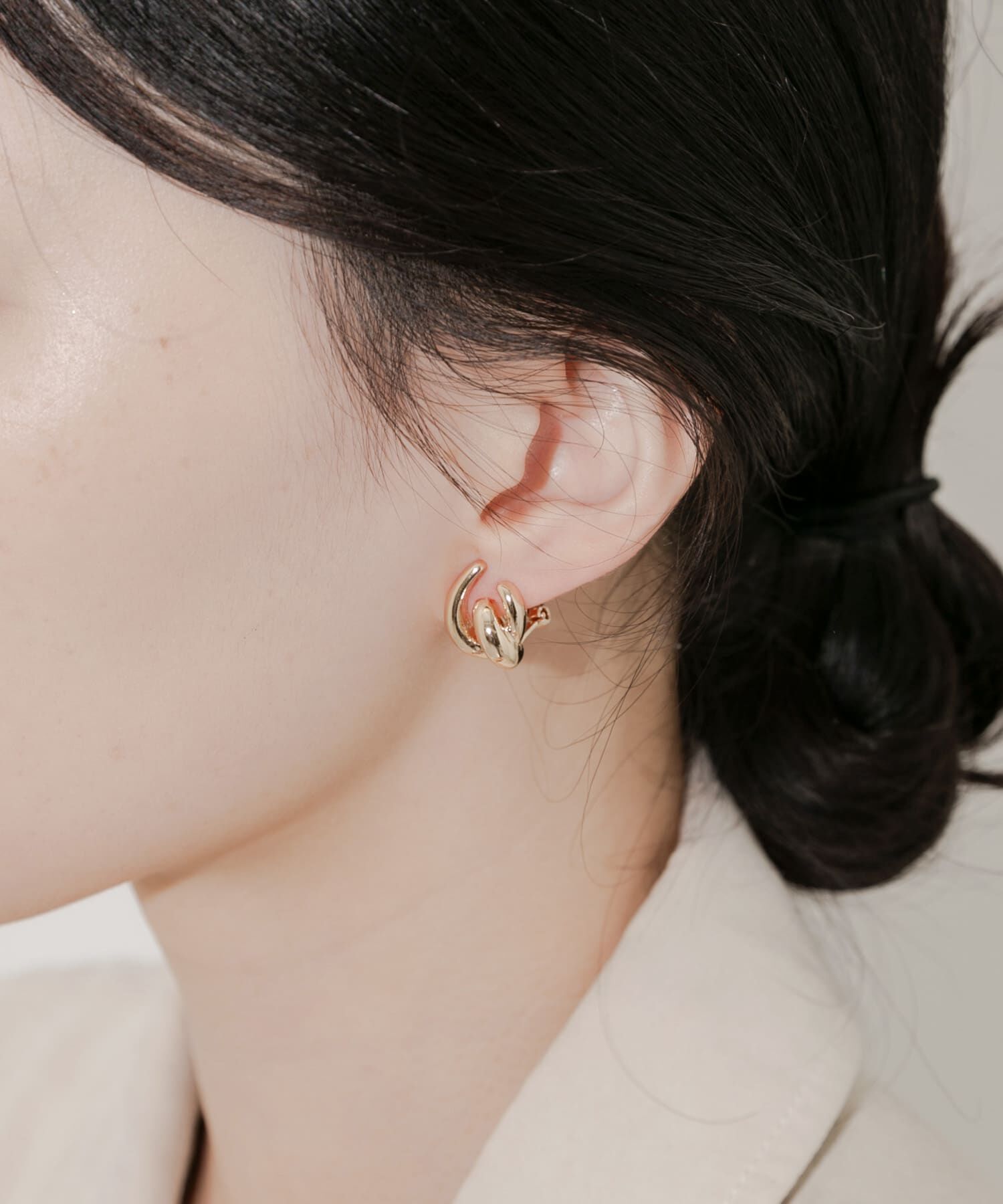 SMELLY「メタルデザインイヤリング」|イヤリング|