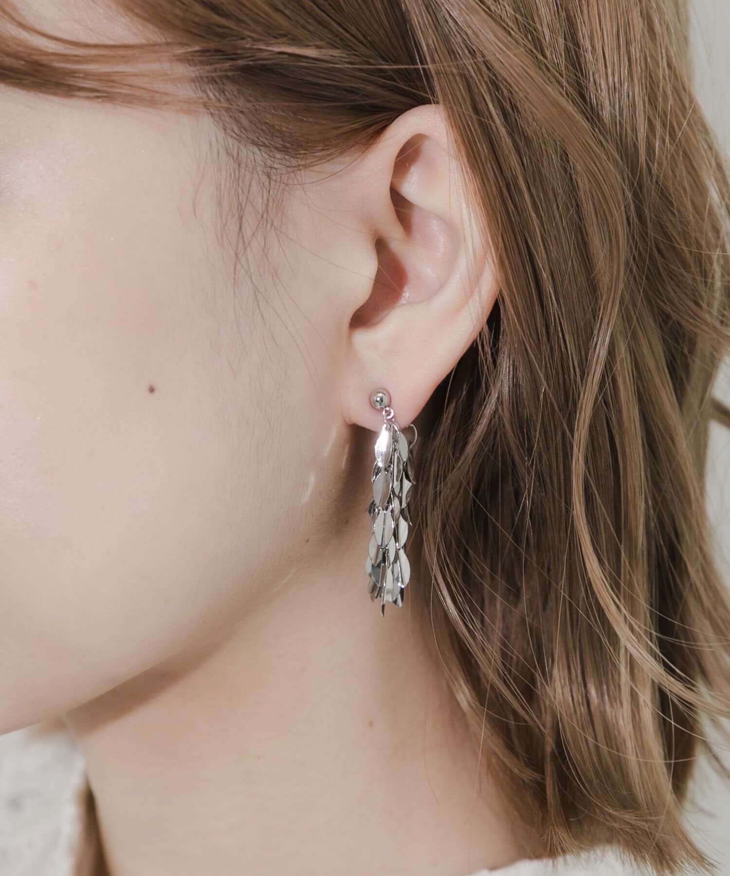 SMELLY「リーフプレートチェーンピアス」|ピアス|