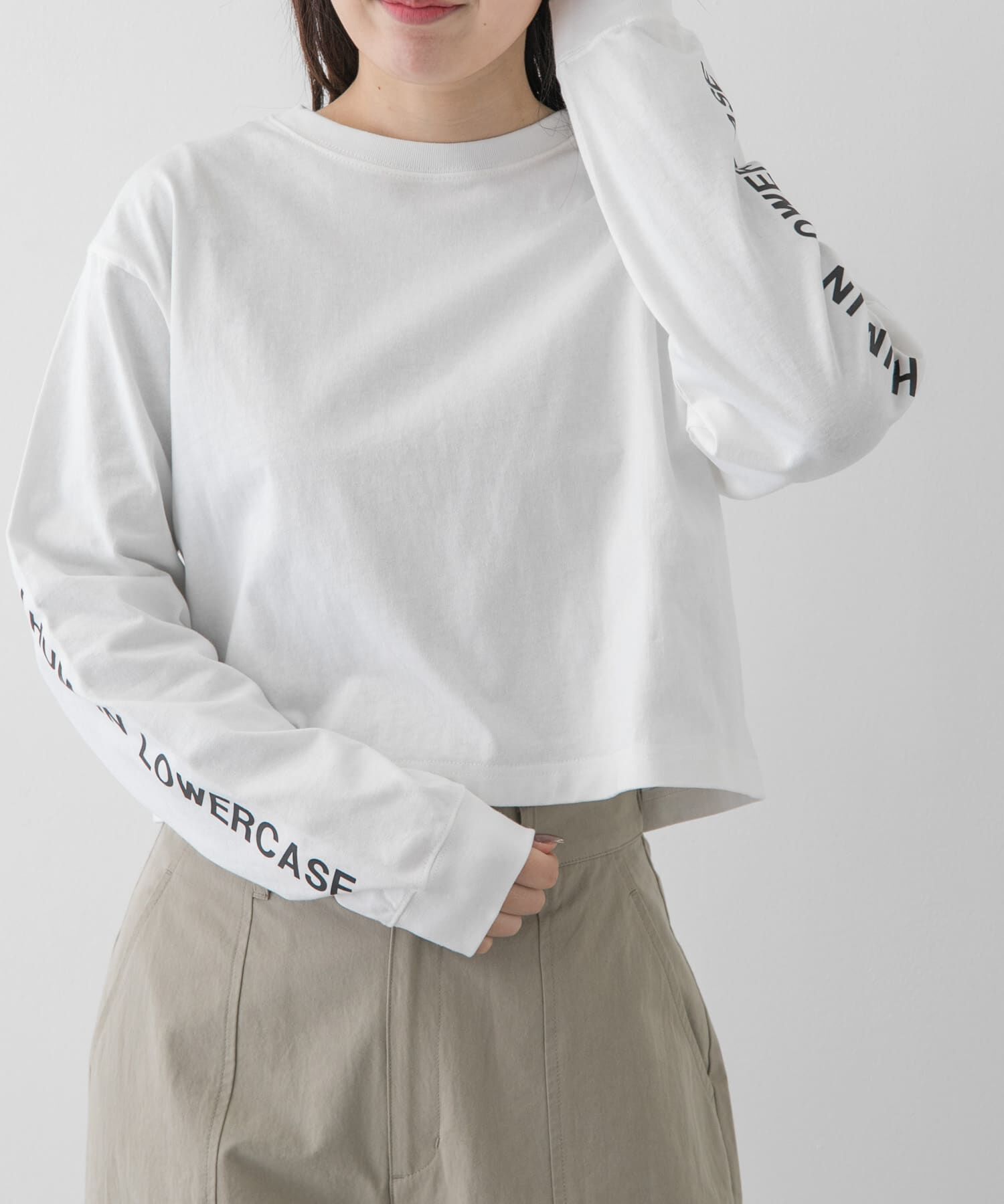 URBAN RESEARCH DOORS「FORK&SPOON　スリーブロゴクロップドTシャツ」|Tシャツ・カットソー|