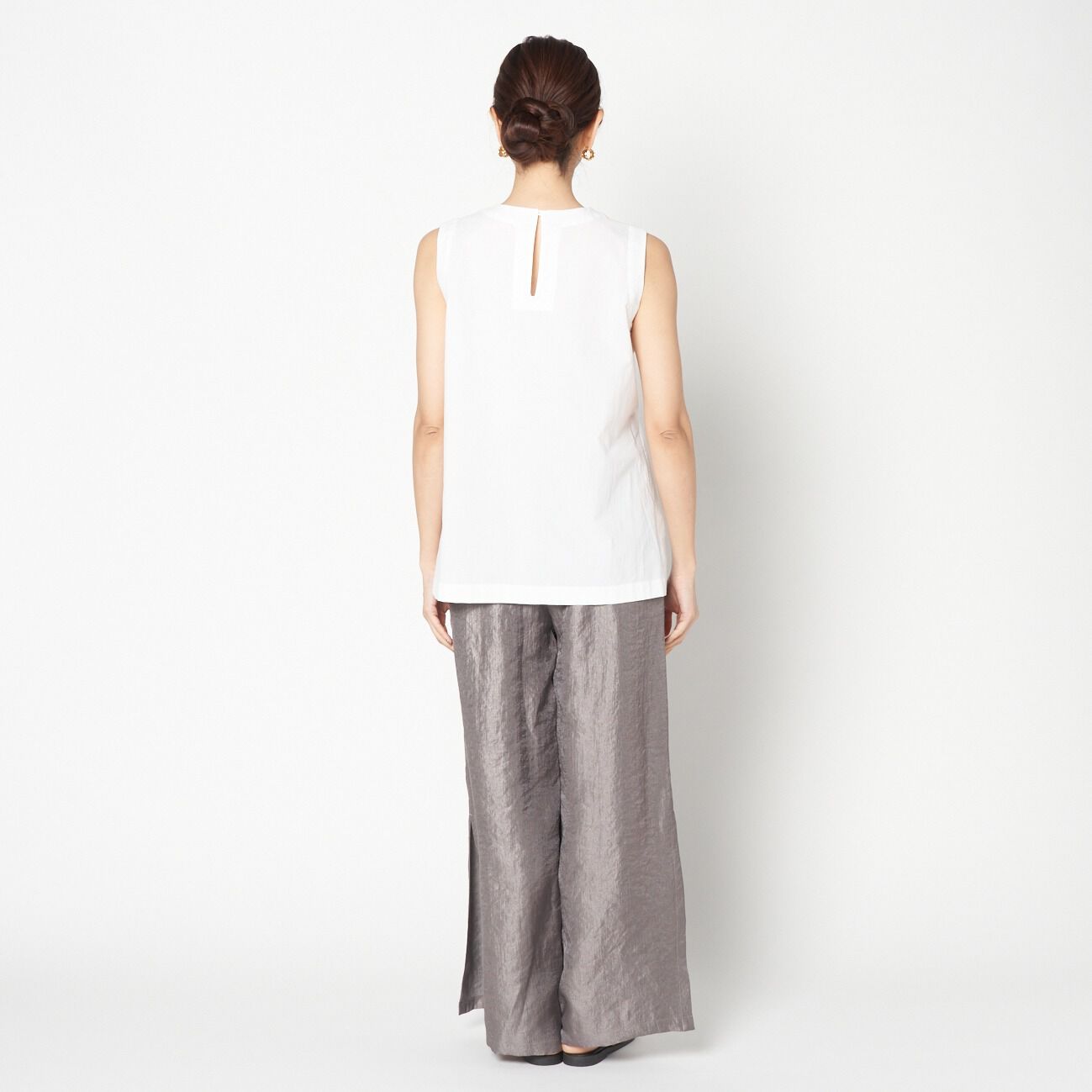 HELIOPOLE「HELIOPOLE SIDE SLIT SLEEVELESS」|シャツ・ブラウス|