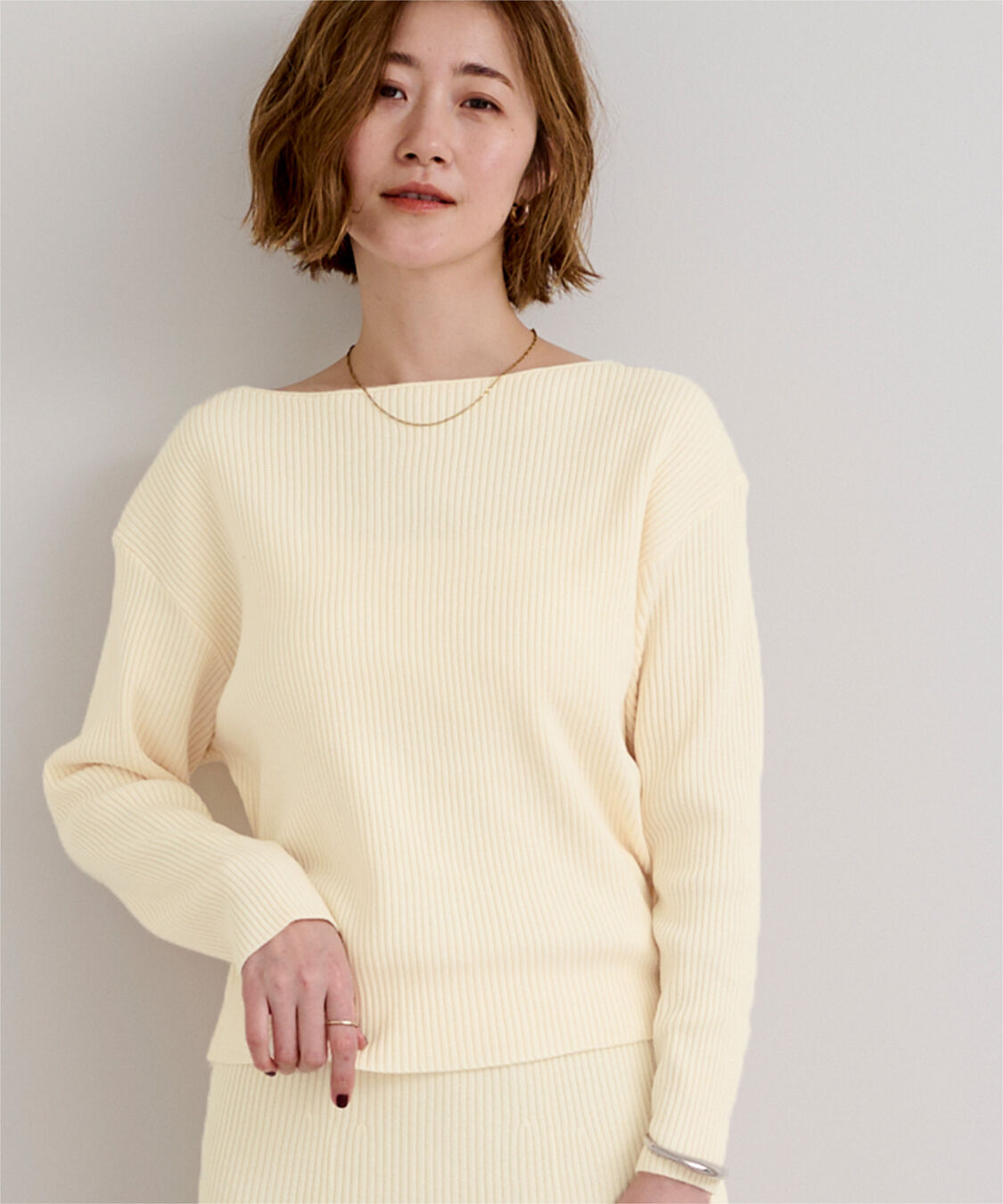 ur's「ボートネックドロップショルダーリブニット」|ニット・セーター|クリーム