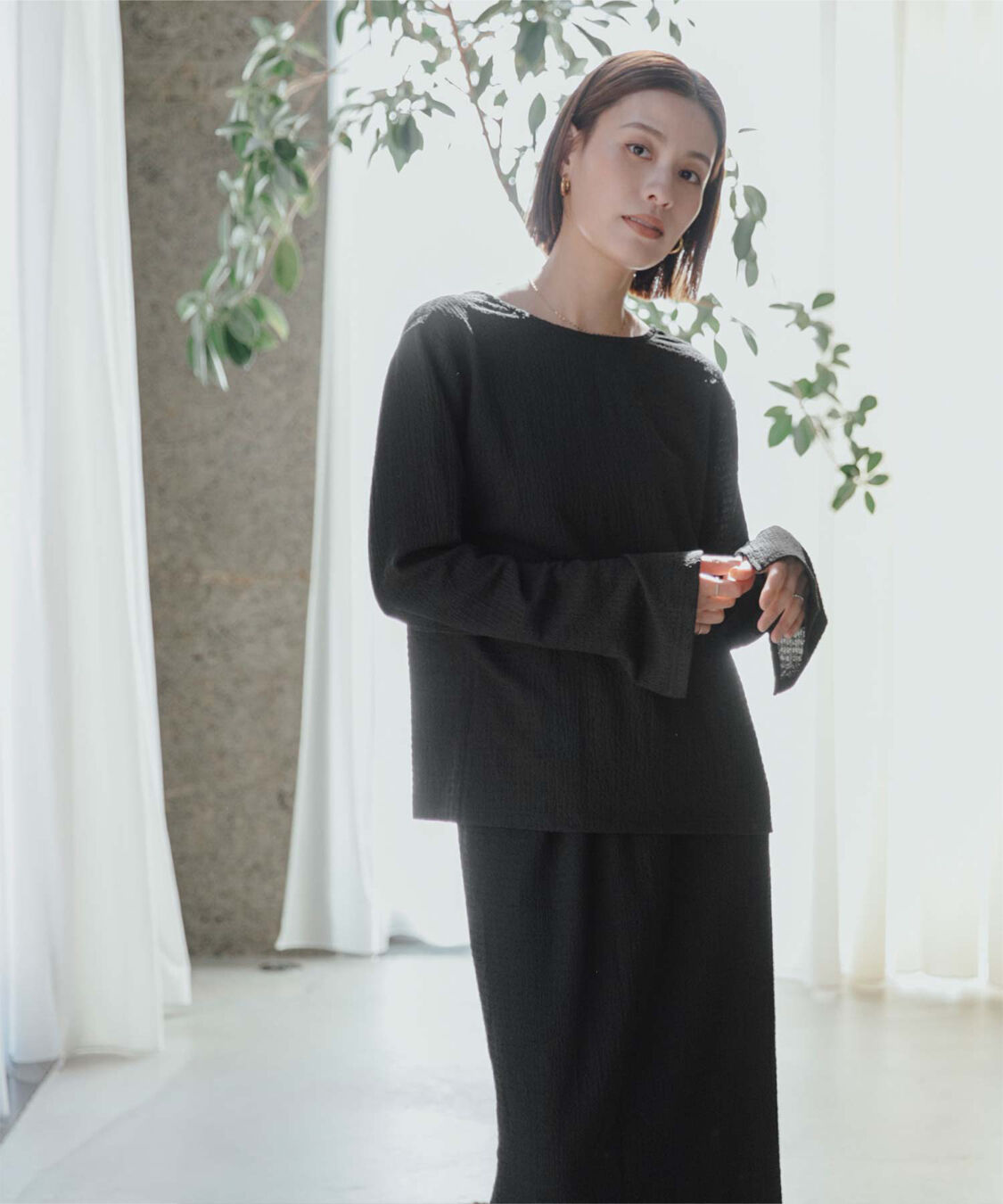 ur's「【黒川翼さんコラボアイテム】前後2wayトップス&times;スカートセットアップ/ラッシュガード」|シャツ・ブラウス|