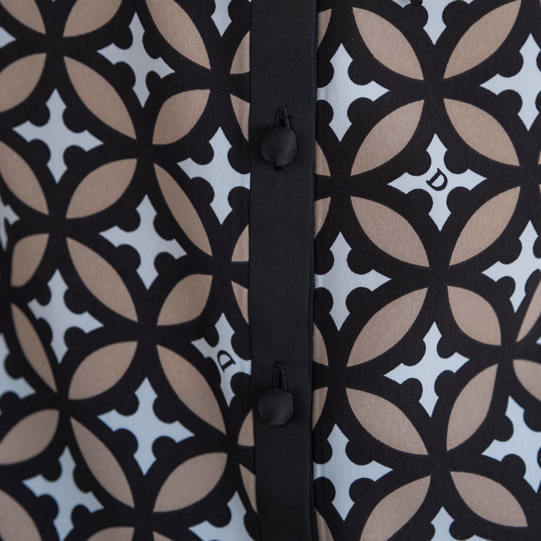 DRESSTERIOR「オーバーラップウィングスリーブ」|シャツ・ブラウス|