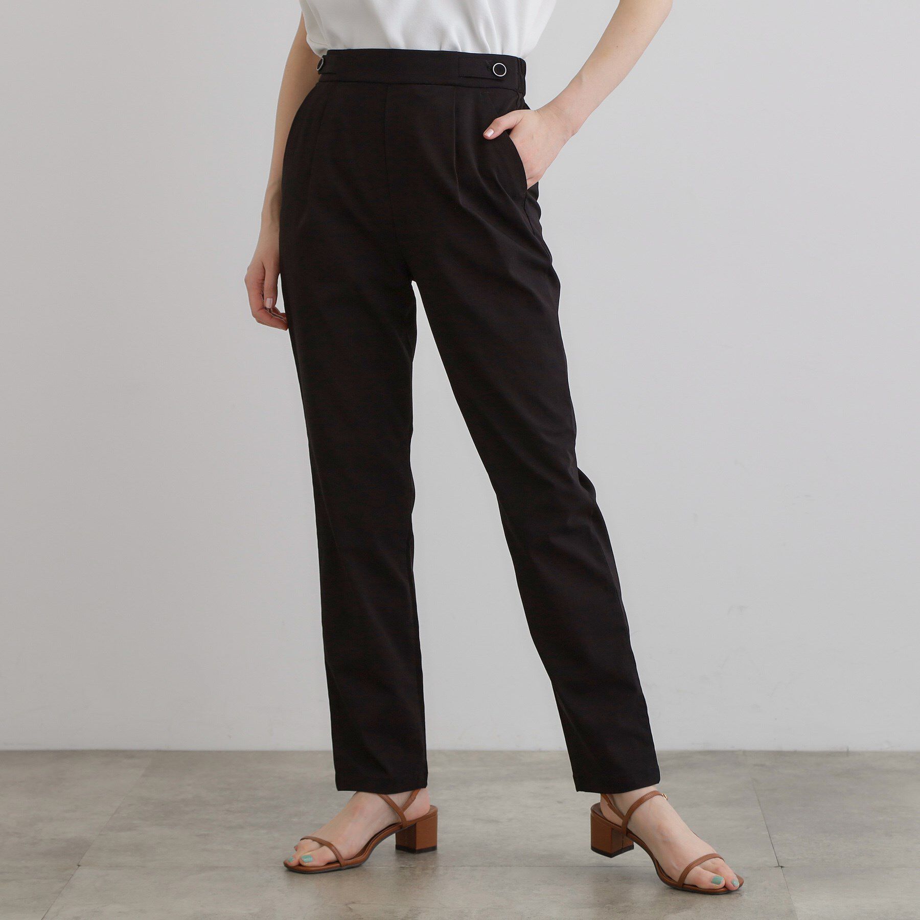 grove「高身長さん向け＋5cm【接触冷感】サマーハイパーストレッチテーパードパンツ」|その他|ブラック(019)