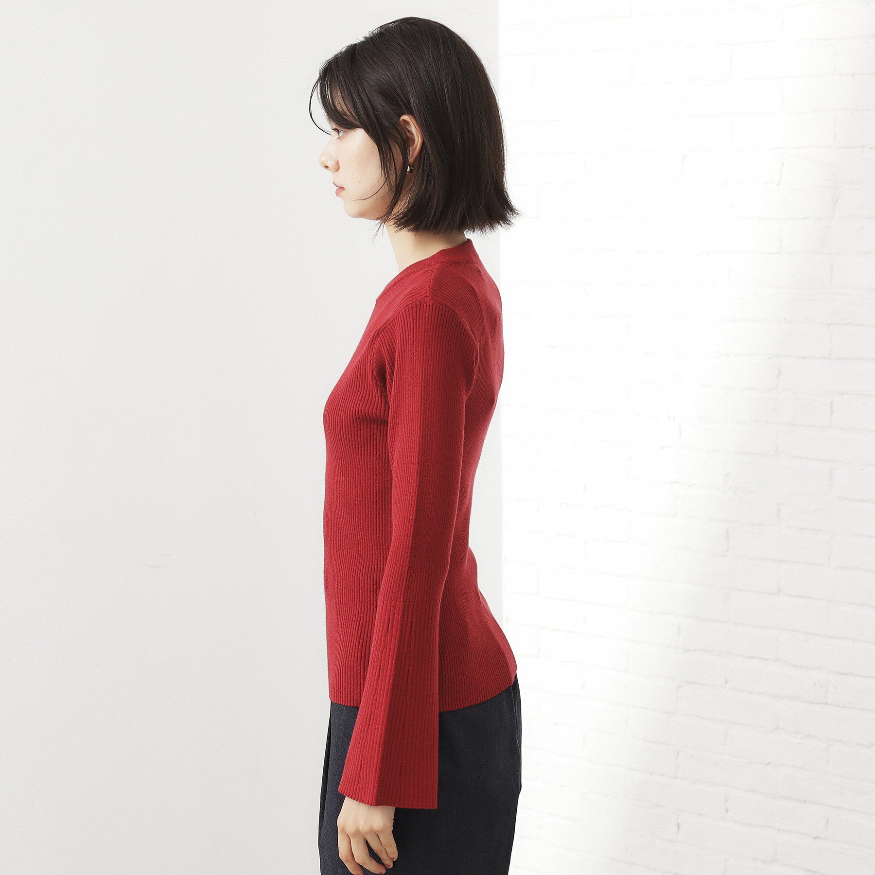 THE SHOP TK「【品よく魅せる】フレアスリーブ リブニット/毛玉になりにくい/静電気防止/洗濯機OK」|ニット・セーター|