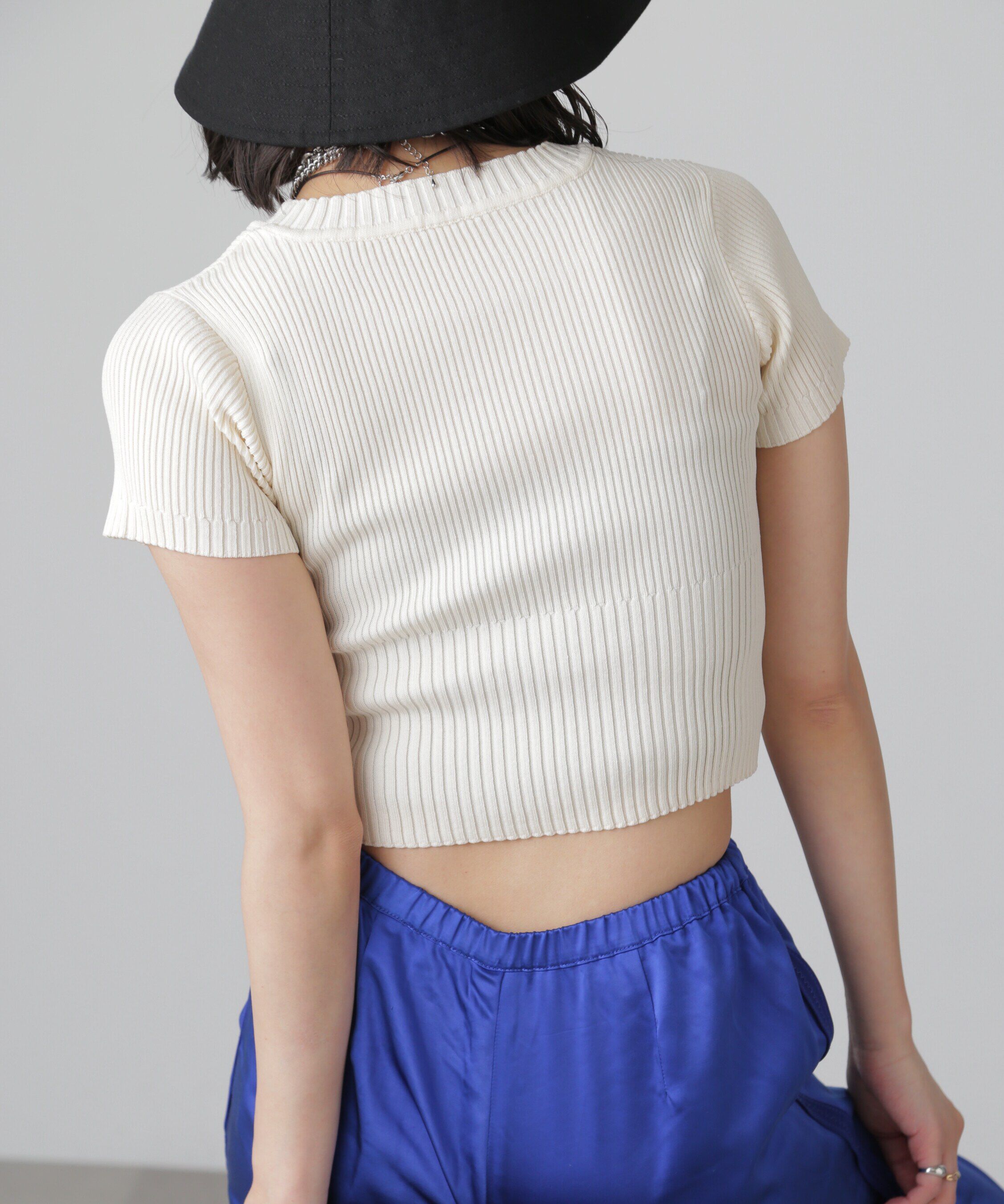  「ショート丈クルーネックリブニット」|ニット・セーター|