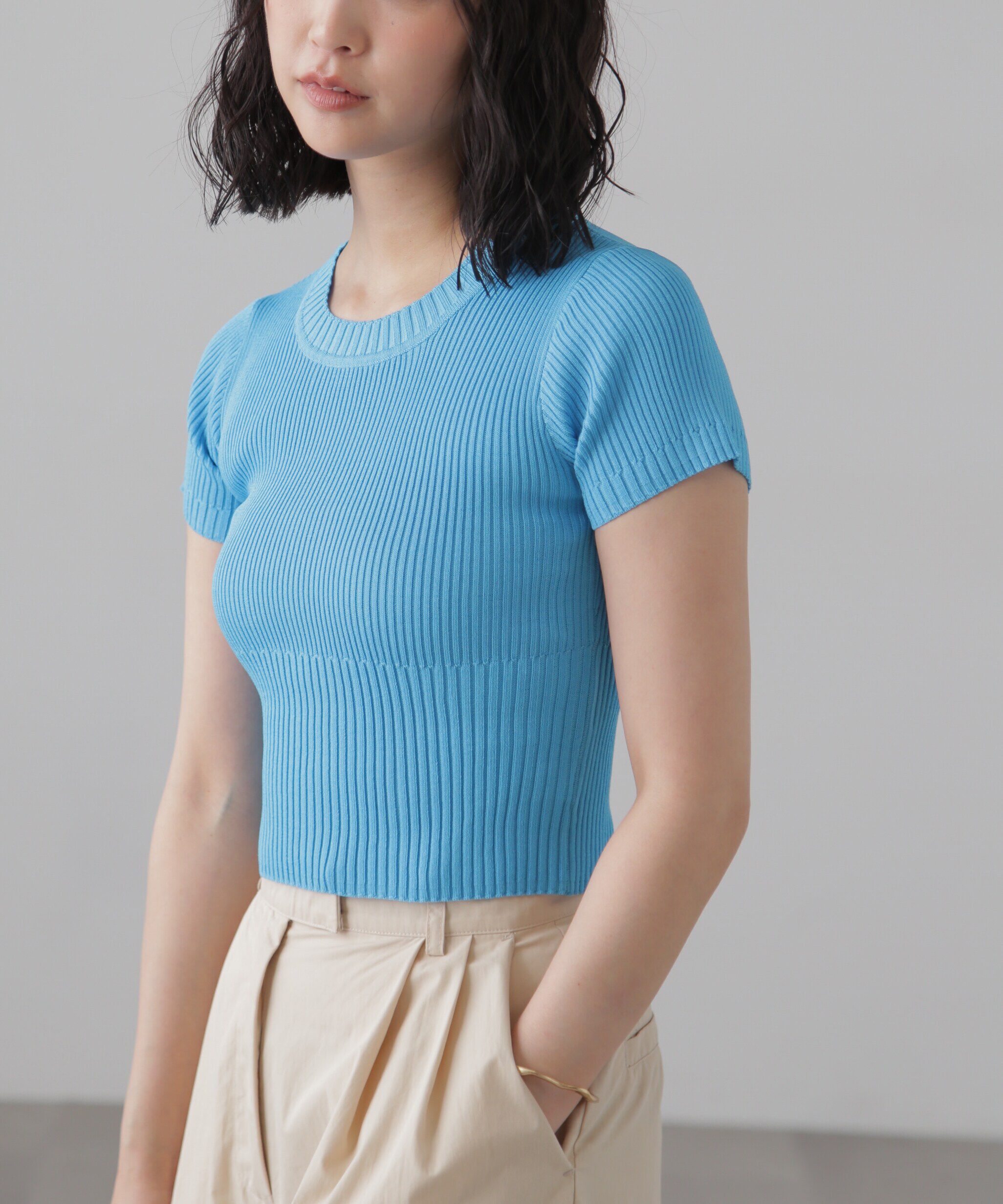  「ショート丈クルーネックリブニット」|ニット・セーター|