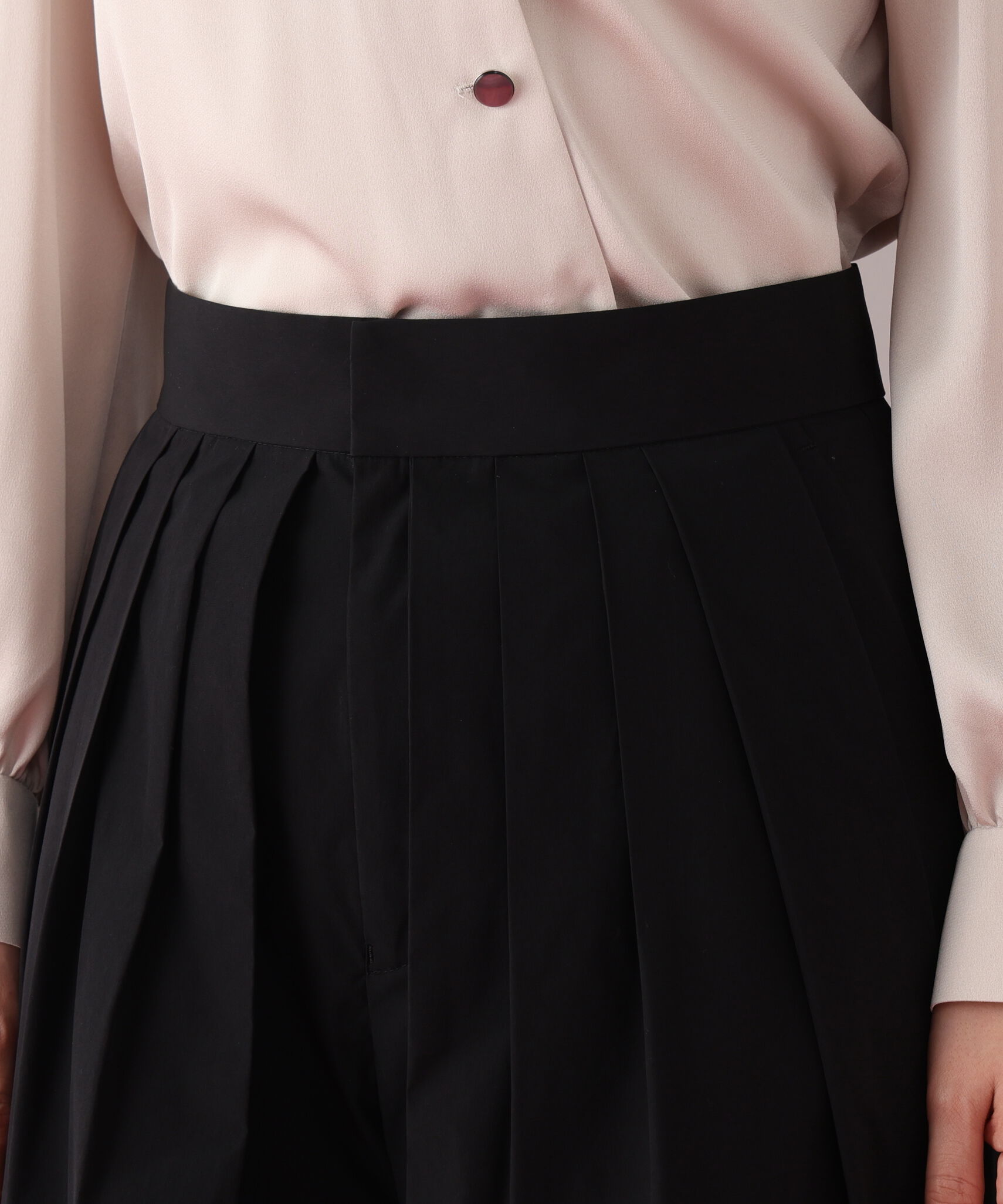  「タックボリュームパンツ」|その他|