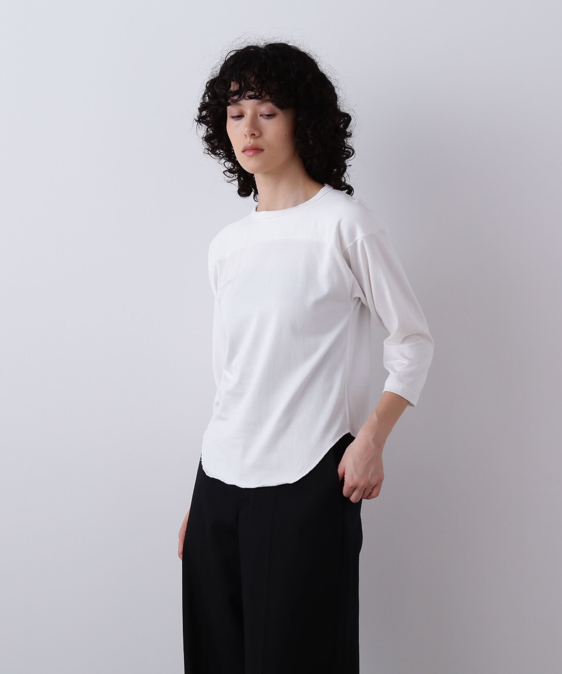 YLEVE 「YLEVE / COTTON RAYON PIGMENT DYE FOOTBALL PULLOVER」|Tシャツ・カットソー|ホワイト