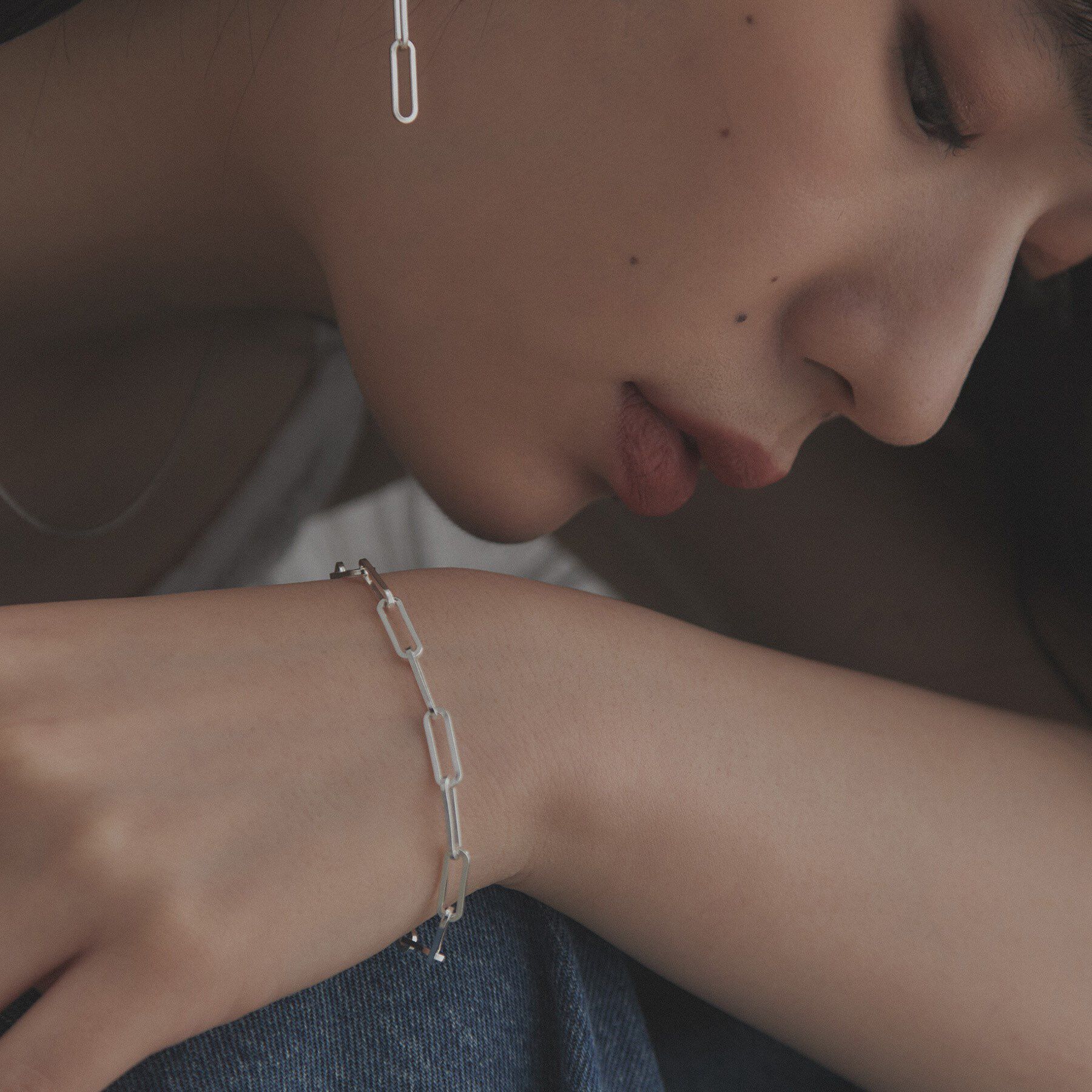 COCOSHNIK ONKITSCH「シルバー デザインチェーン フラットケーブルブレスレット（17cm）」|ブレスレット・バングル|