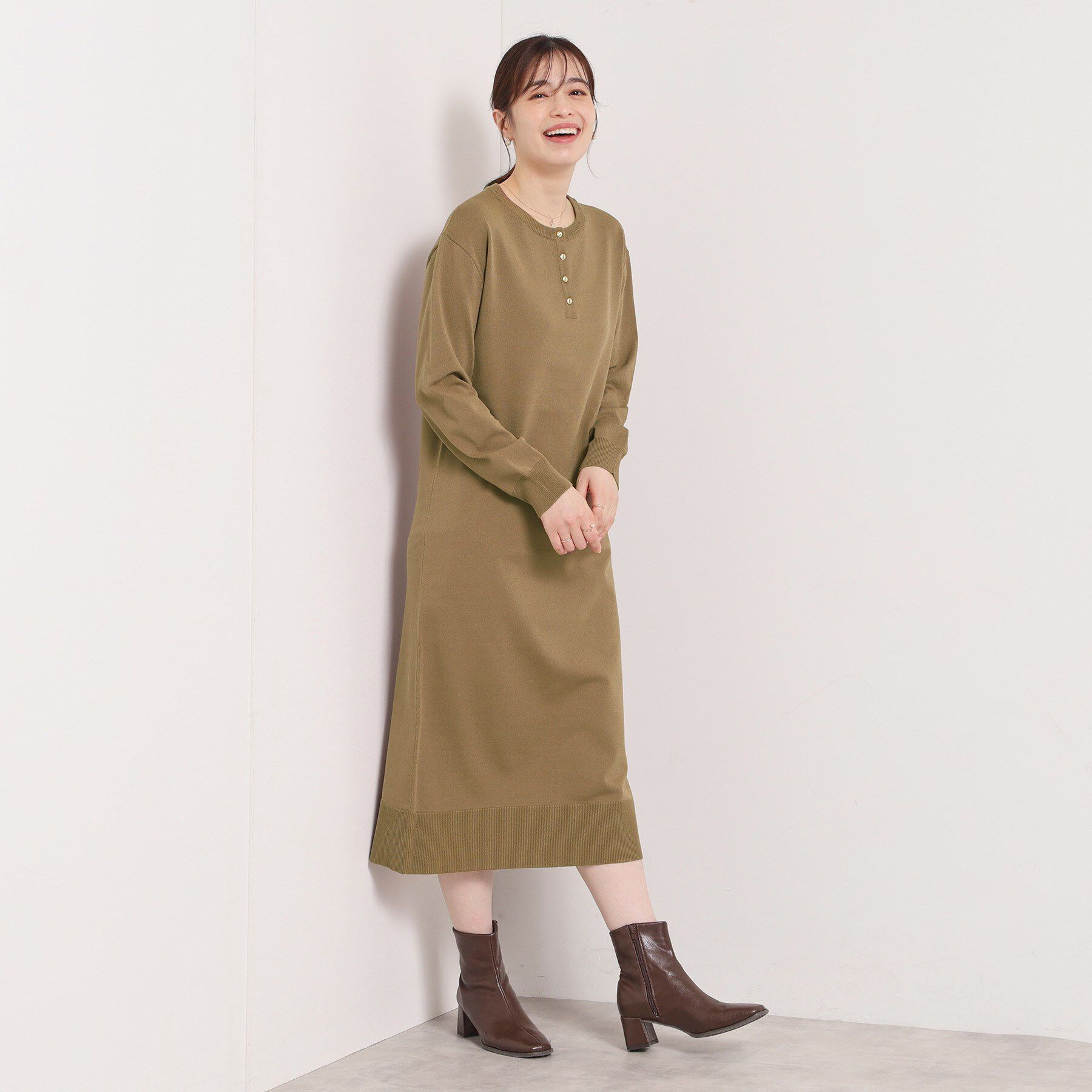 ITS&rsquo;DEMO「【縮みに強い／洗濯機OK】ヘンリーネックニットワンピース」|ワンピース|