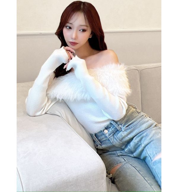 RESEXXY「フェイクファーオフショルニットトップス」|ニット・セーター|ホワイト
