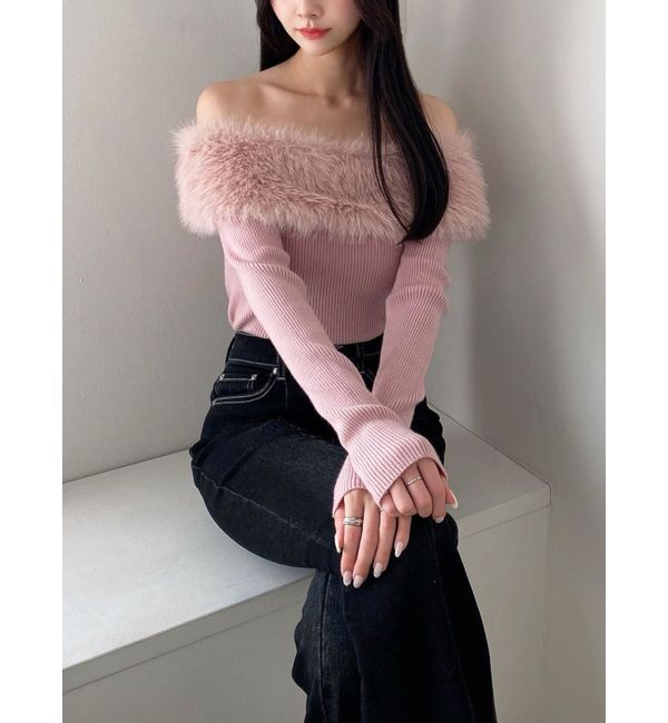 RESEXXY「フェイクファーオフショルニットトップス」|ニット・セーター|