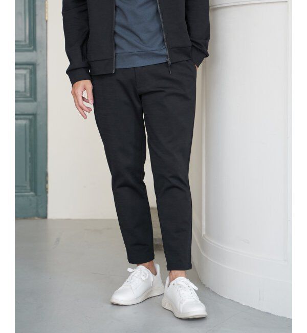 ikka「ドライポンチテーパードパンツ」|その他|