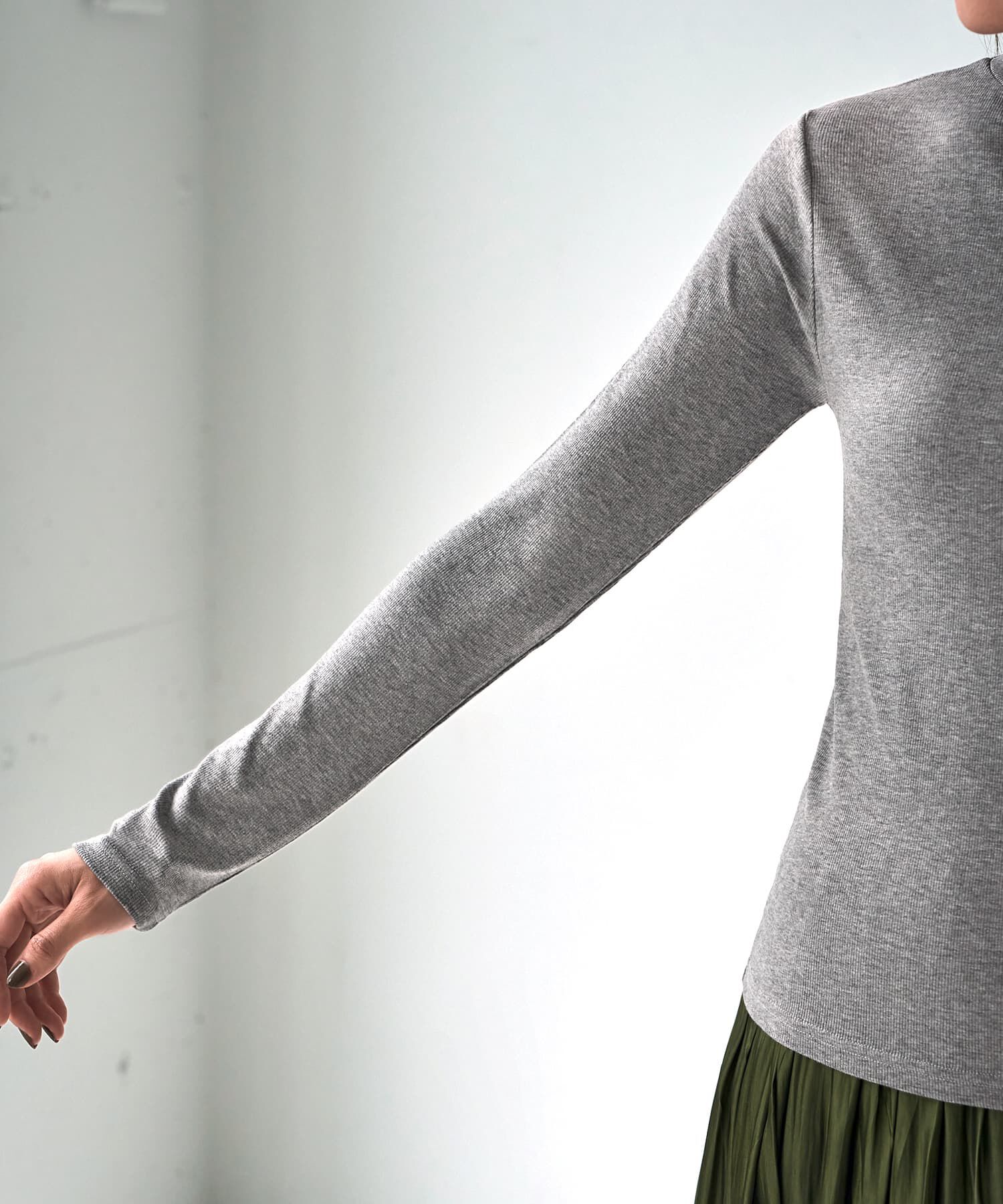 STYLE DELI「とろみ薄リブタートルネックトップス」|Tシャツ・カットソー|