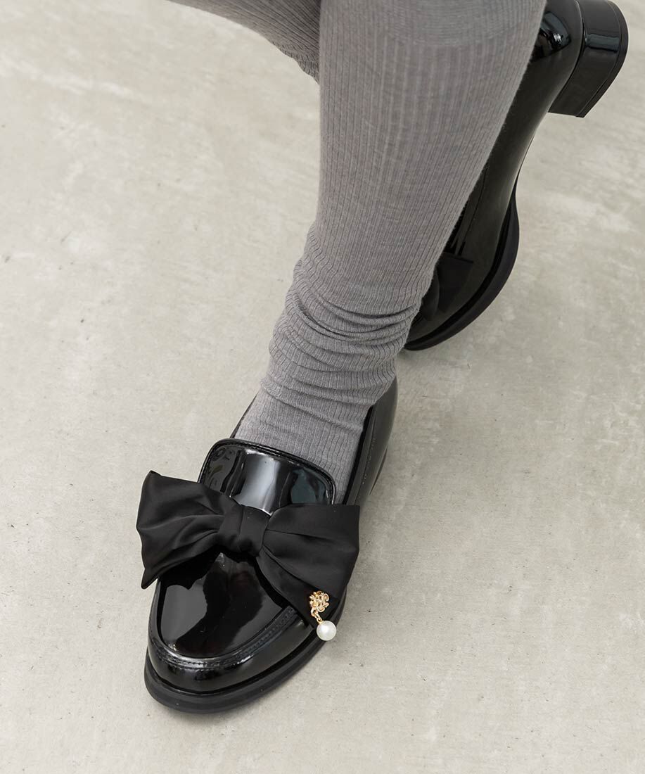  「パールチャームサテンリボンローファー」|ローファー|