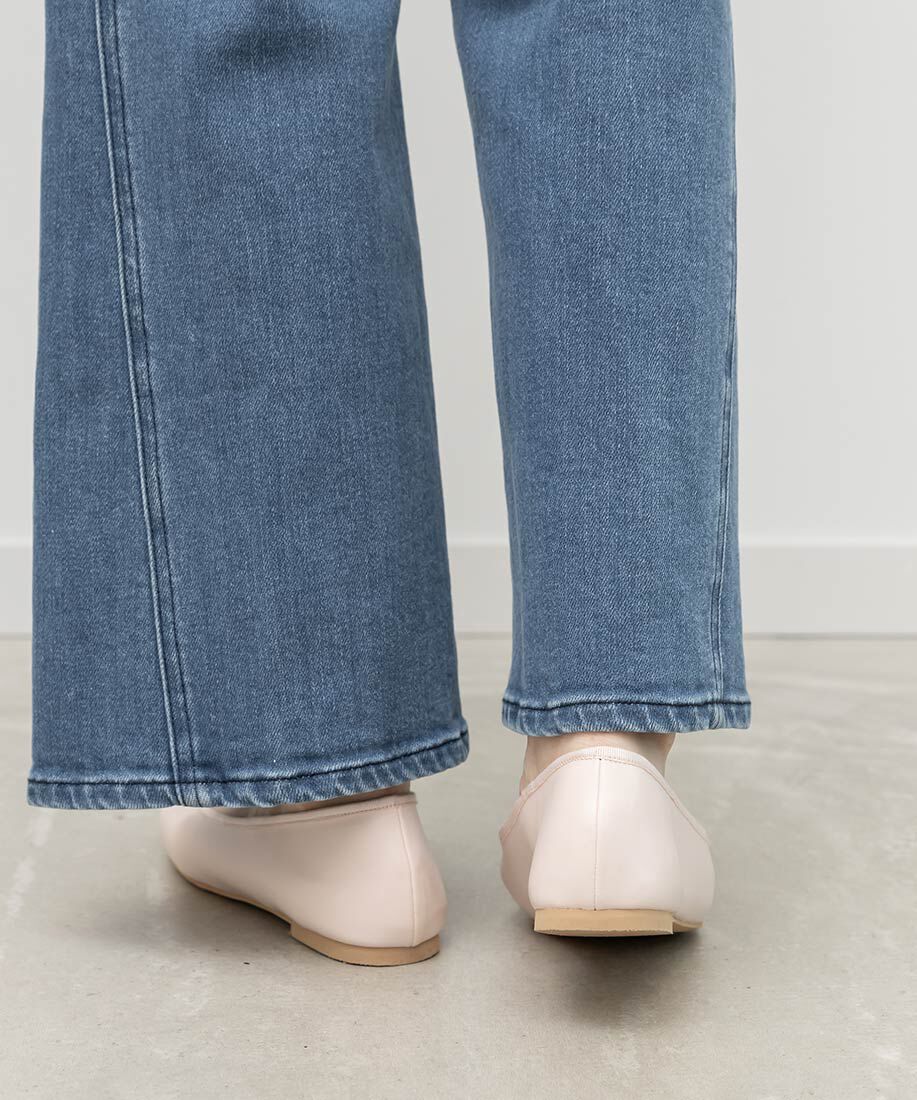  「軽量 スクエアトゥフラットパンプス」|パンプス|