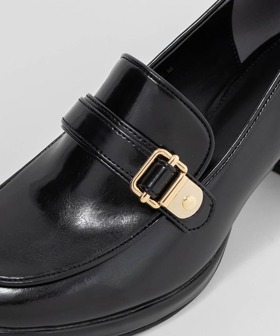  「バックルデザインストームローファー」|ローファー|