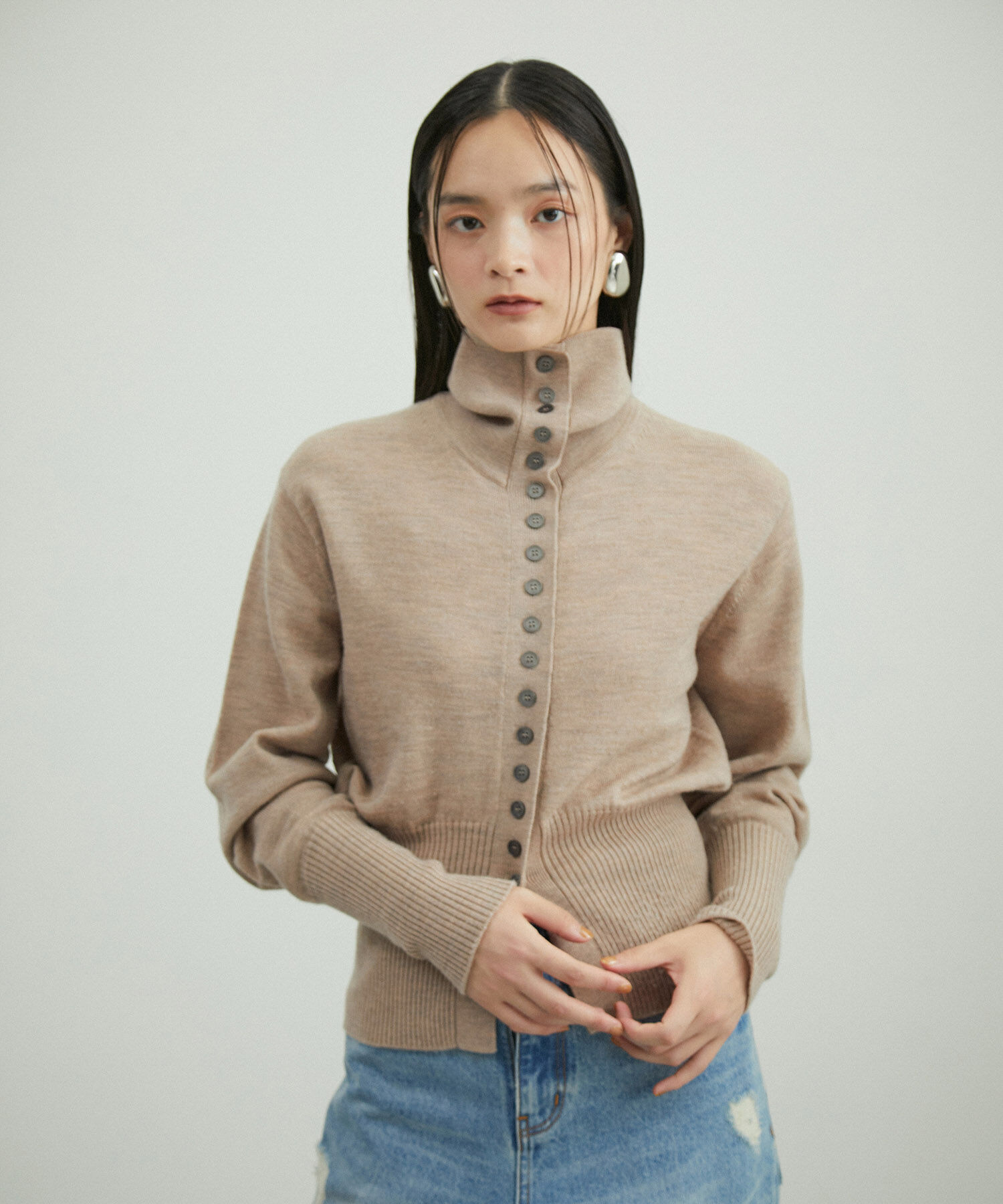 ADAM ET ROPE'「メニーボタンカーディガン」|カーディガン|