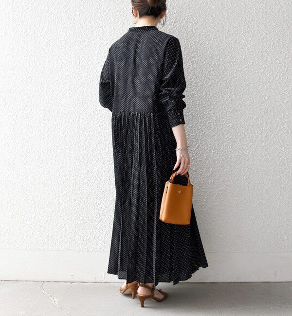 SHIPS any「《追加予約》SHIPS any:〈手洗い可能〉ドット バンドカラー プリーツ ロング ワンピース」|ワンピース|