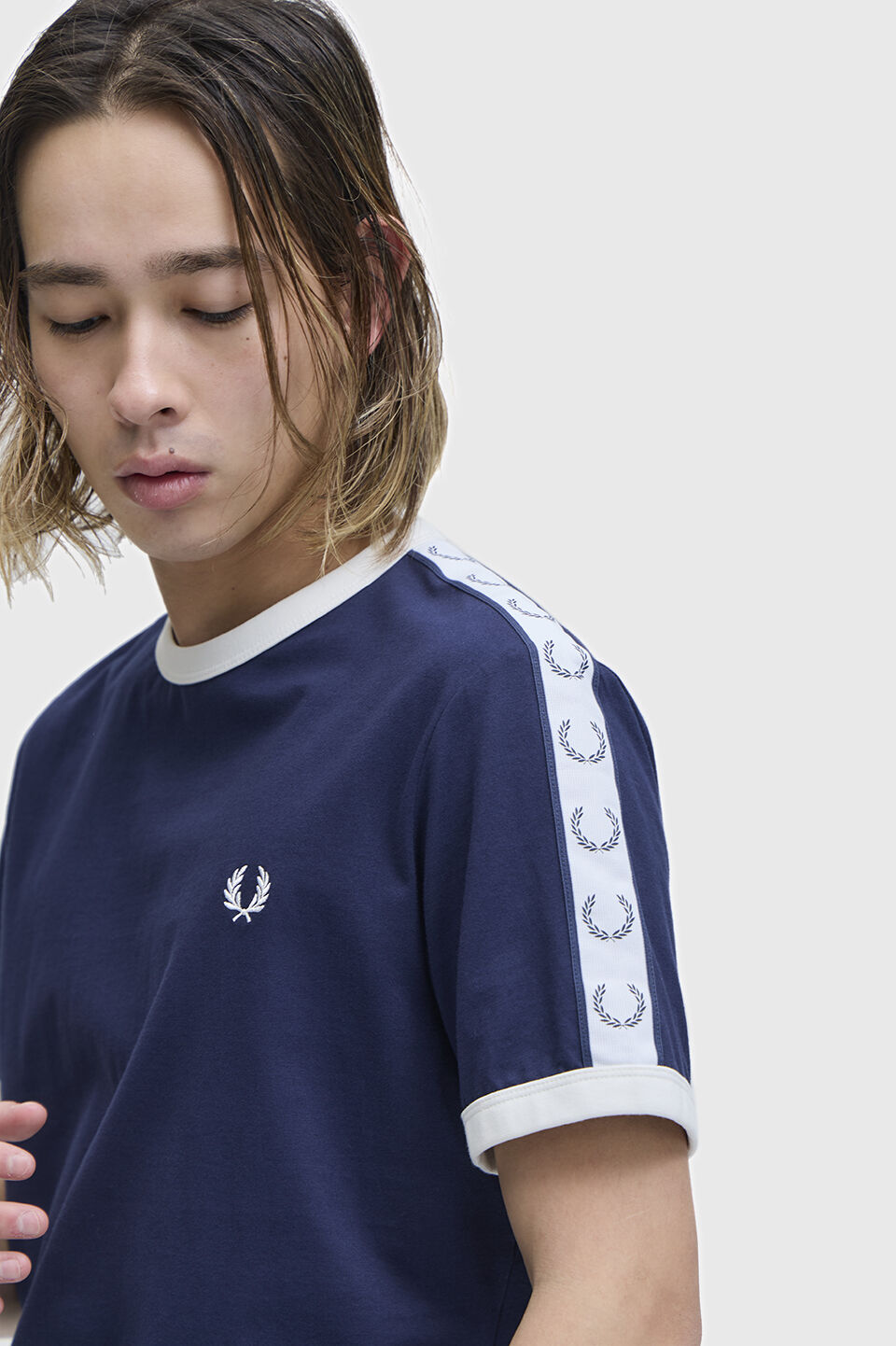 FRED PERRY 「Taped Ringer T-Shirt」|Tシャツ・カットソー|CARBON BLUE