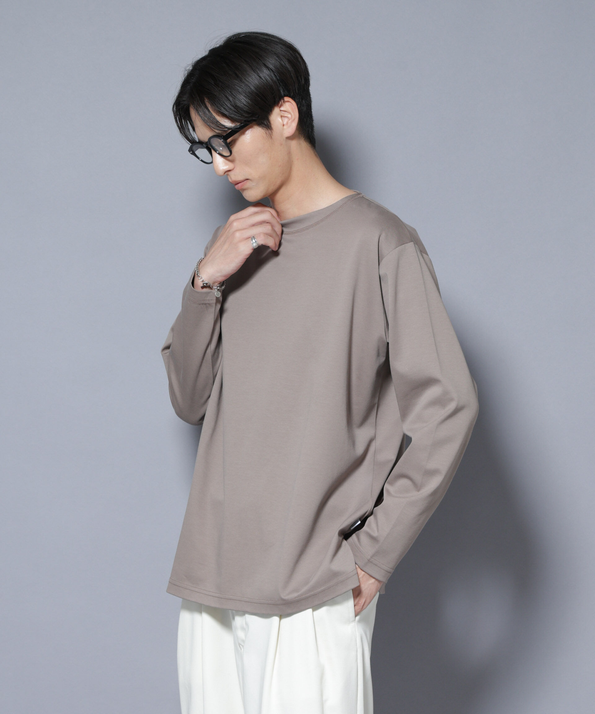 nano･universe「｢NJ/CLUB｣モクロディ ボートネック サイドスリットTシャツ」|Tシャツ・カットソー|