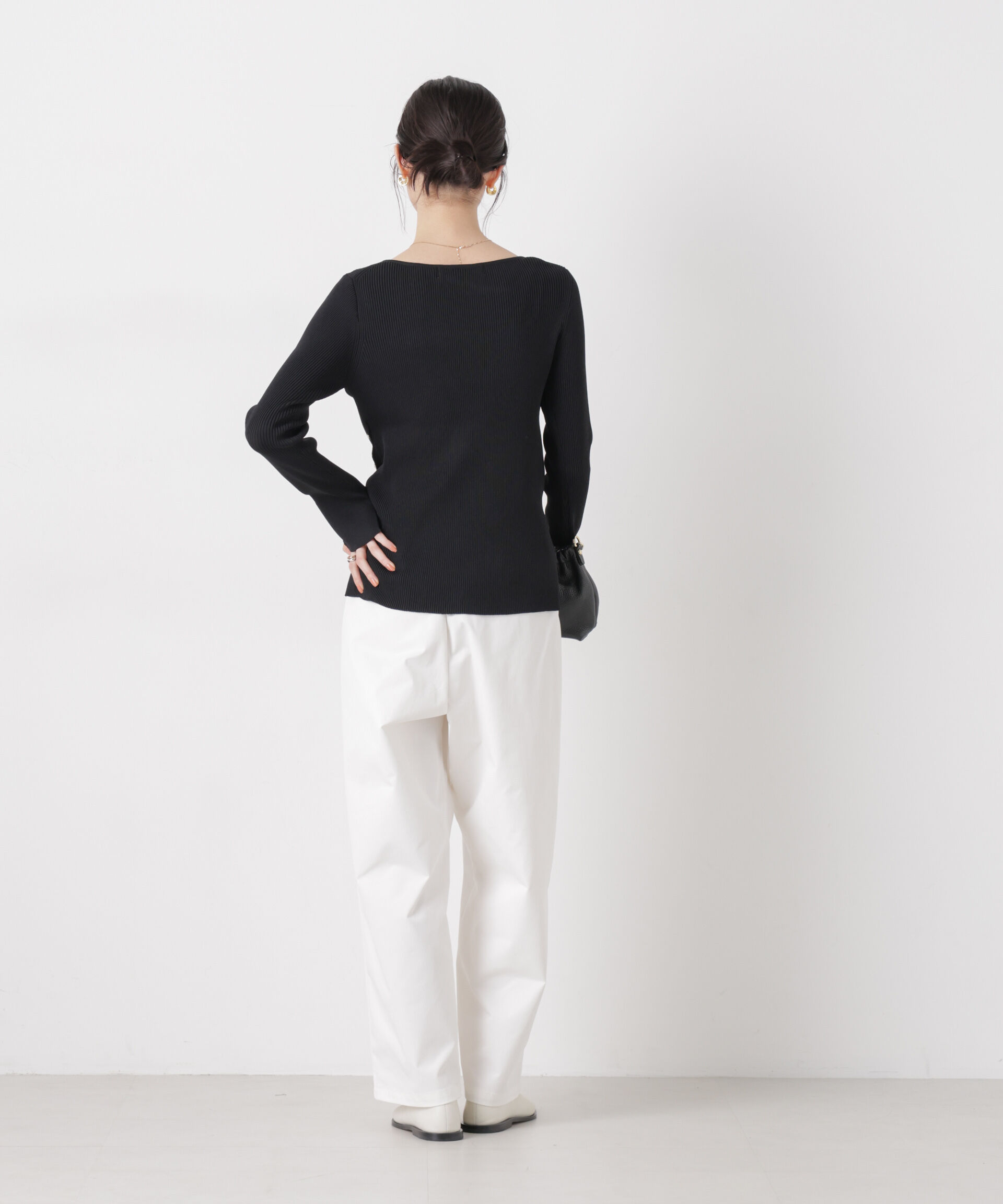 nano･universe「洗濯機洗可アシンメトリーネックデザインリブニット」|ニット・セーター|