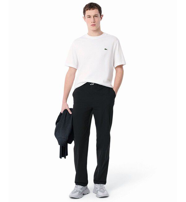 LACOSTE「撥水 テクニカルストレッチ ルーズフィットストレートスラックスパンツ」|スラックス|