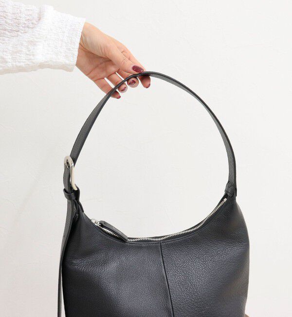 fredy emue「【BEAURE/ビュレ】バックルアジャストワンハンドルバッグ」|ショルダー・メッセンジャー|