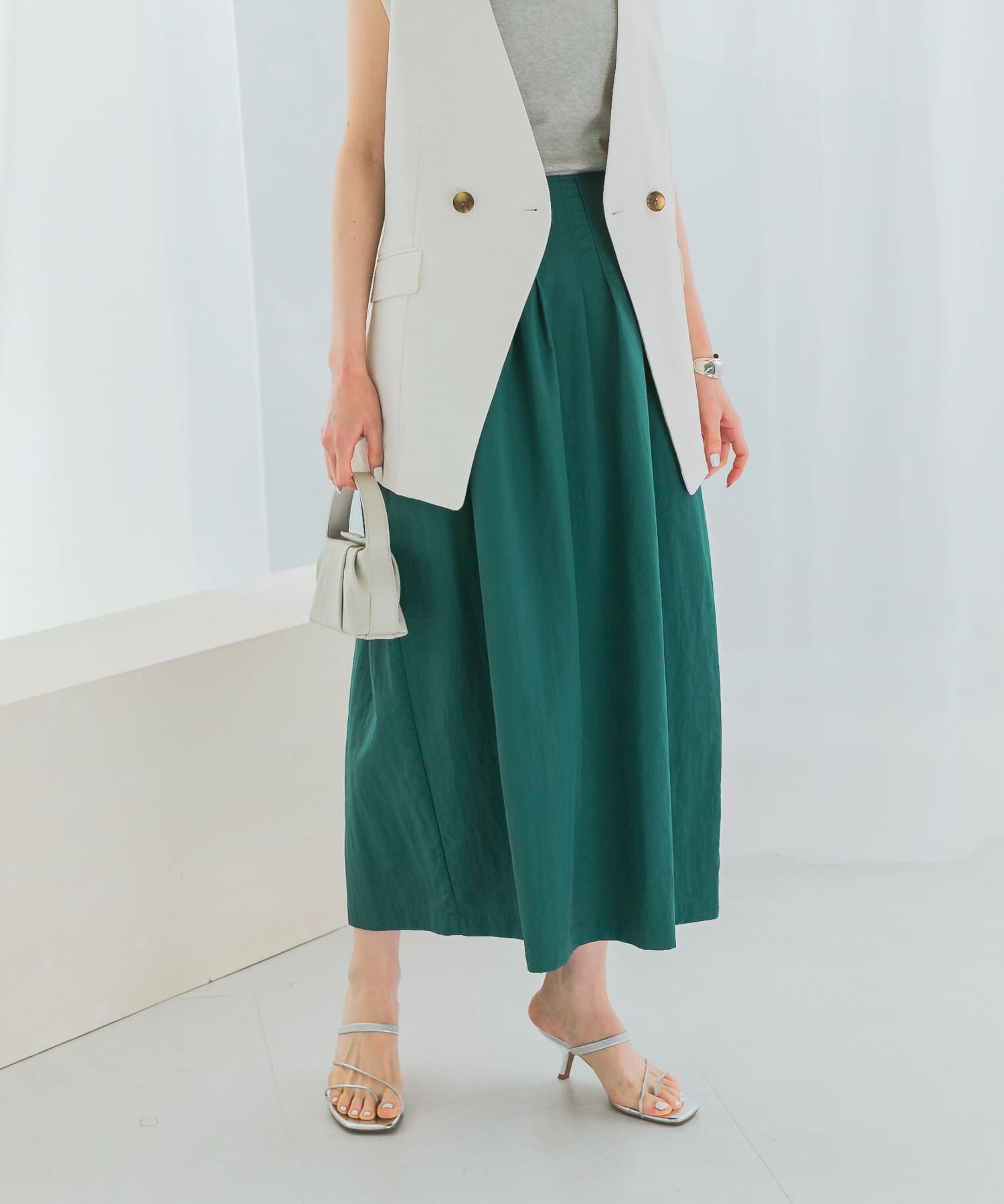 URBAN RESEARCH ROSSO「撥水UVピンタックコクーンスカート」|スカート|