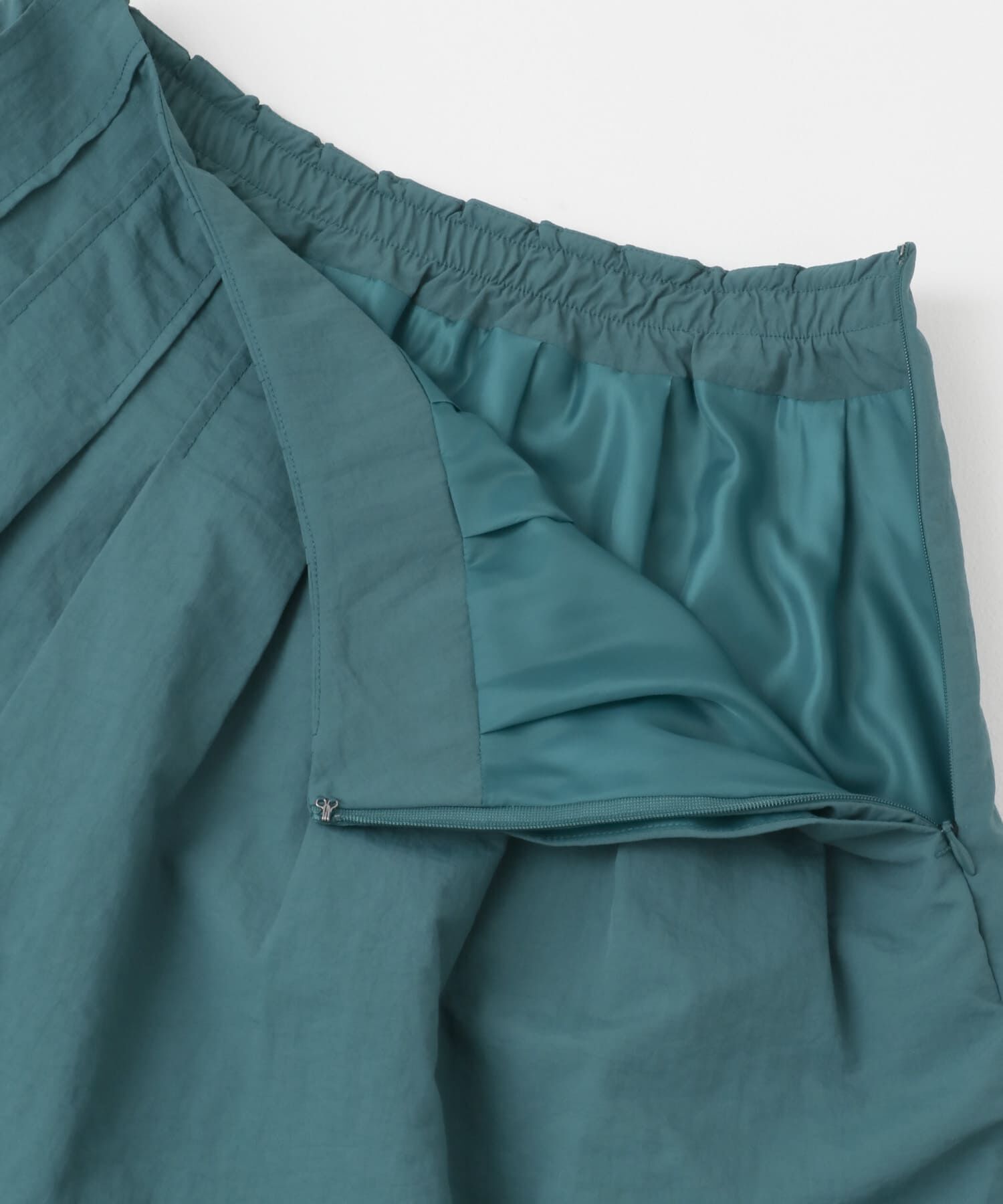 URBAN RESEARCH ROSSO「撥水UVピンタックコクーンスカート」|スカート|