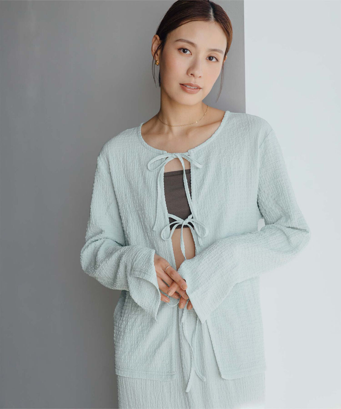 ur's「【黒川翼さんコラボアイテム】前後2wayトップス&times;スカートセットアップ/ラッシュガード」|シャツ・ブラウス|