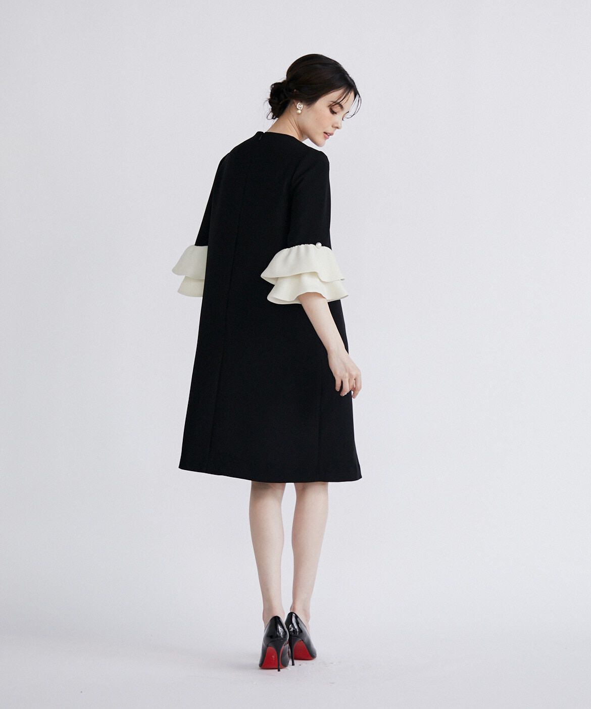 Maglie le cassetto「バイカラー袖フリルワンピース」|ワンピース|