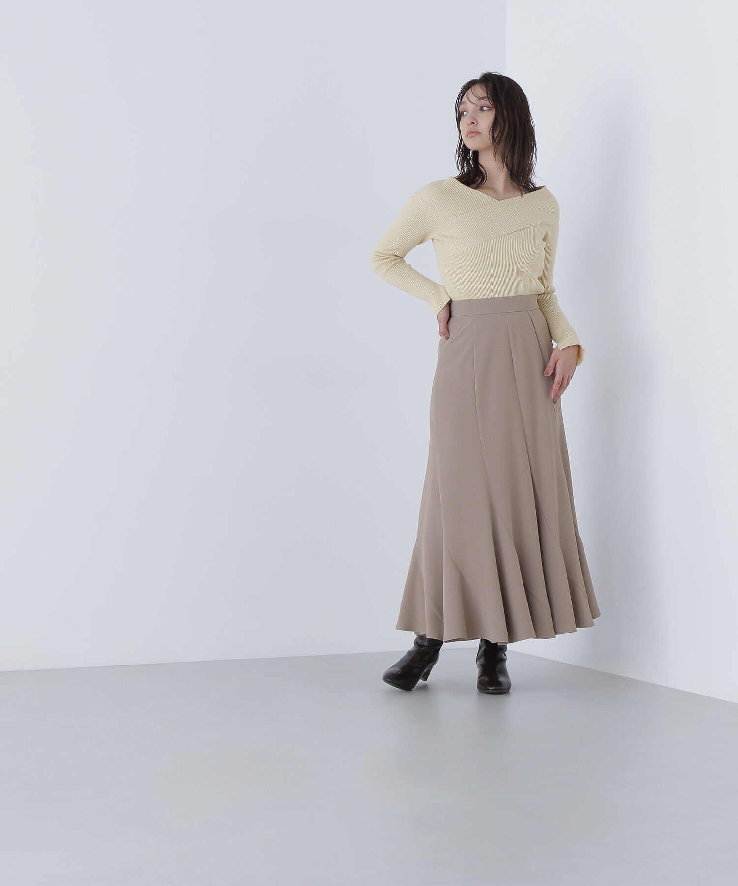  「クロスネックリブニット」|ニット・セーター|