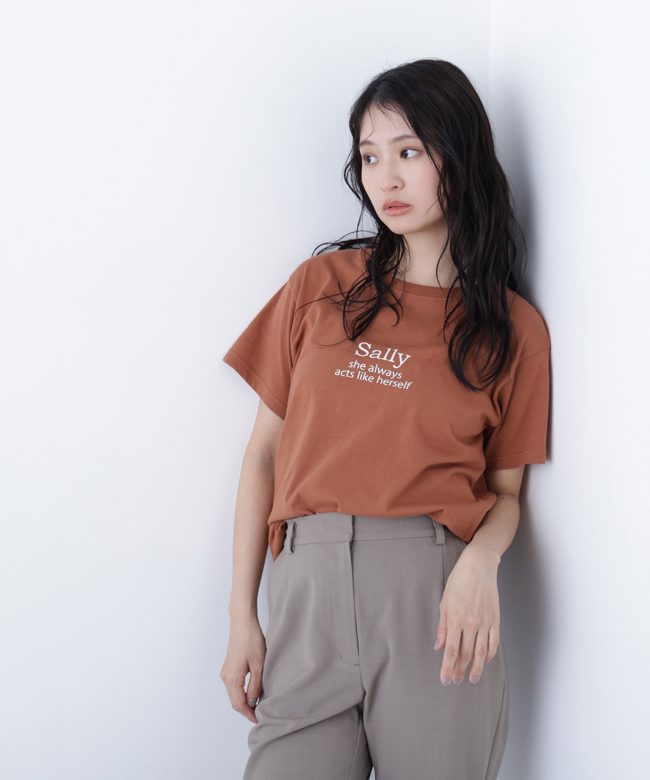  「〈N.〉ロゴプリントTシャツ」|Tシャツ・カットソー|
