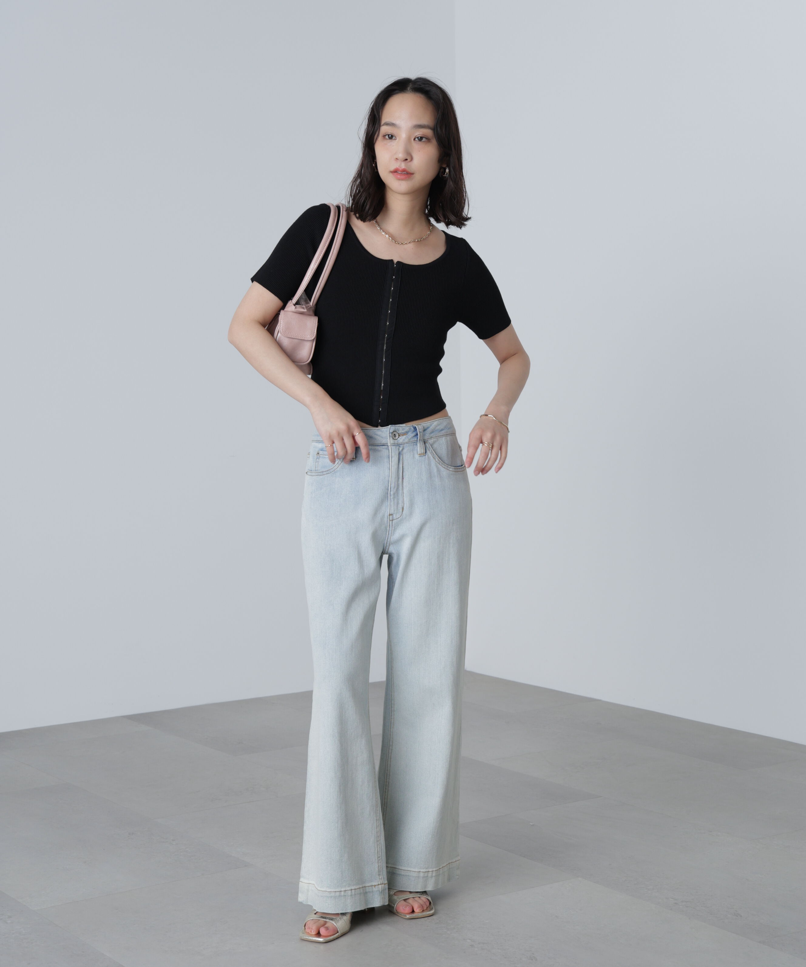  「フロントホックリブニット」|ニット・セーター|