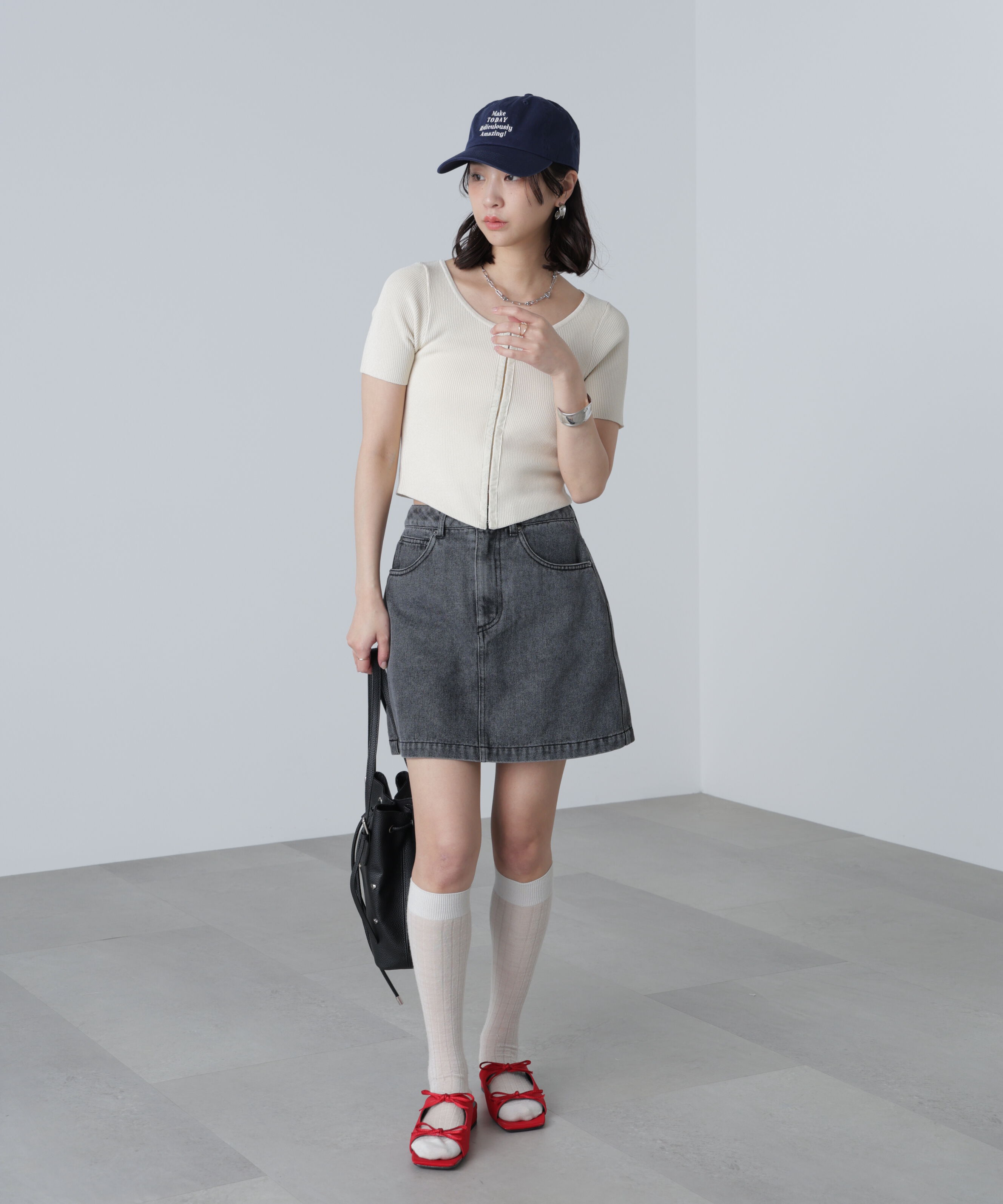  「フロントホックリブニット」|ニット・セーター|