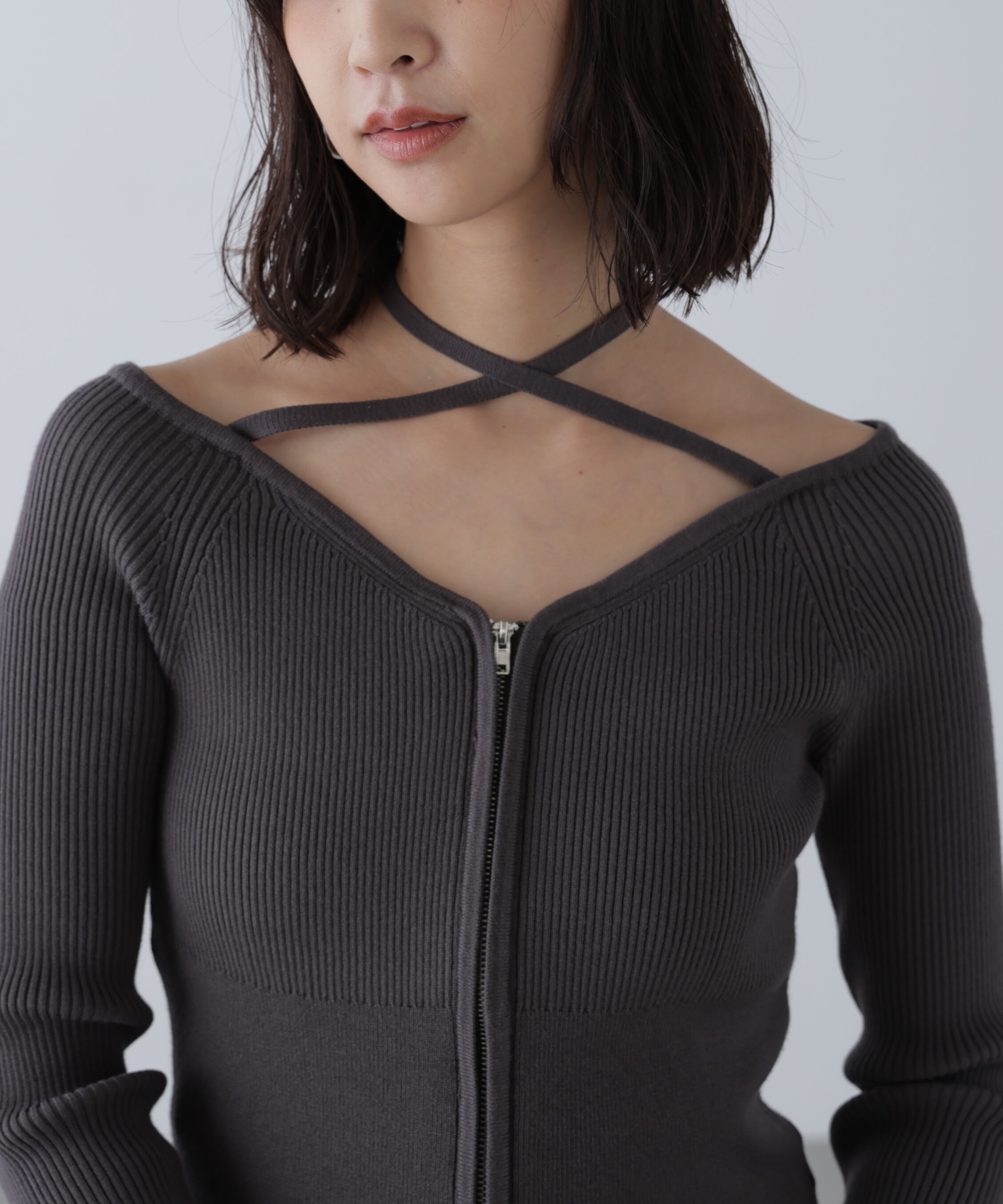  「ジップアップオフショルダーリブニット」|ニット・セーター|