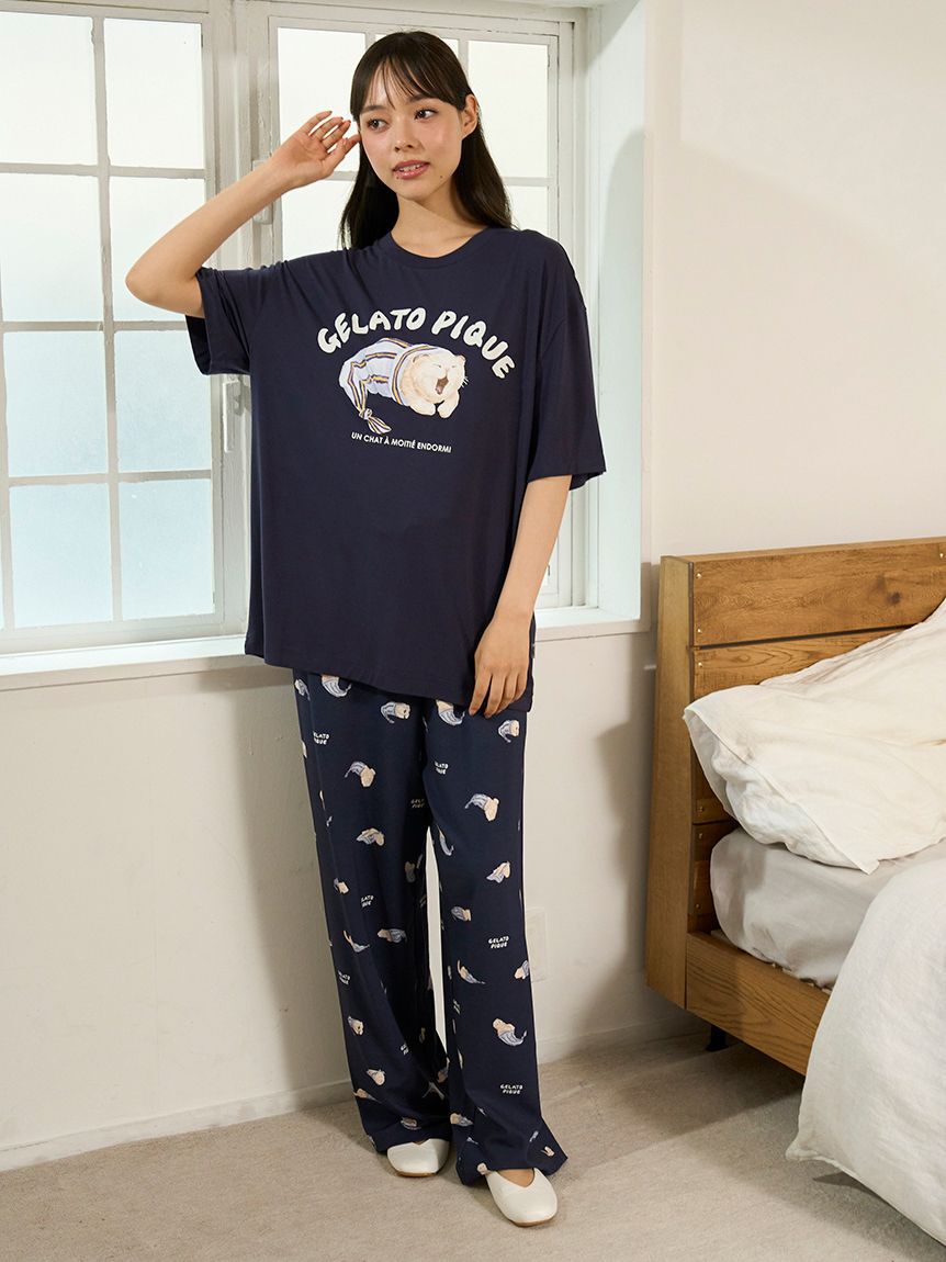 GELATO PIQUE HOMME「【ONLINE限定】【HOMME】sleeping cat ワンポイントTシャツ＆総柄ロングパンツセット」|ルームウェア|
