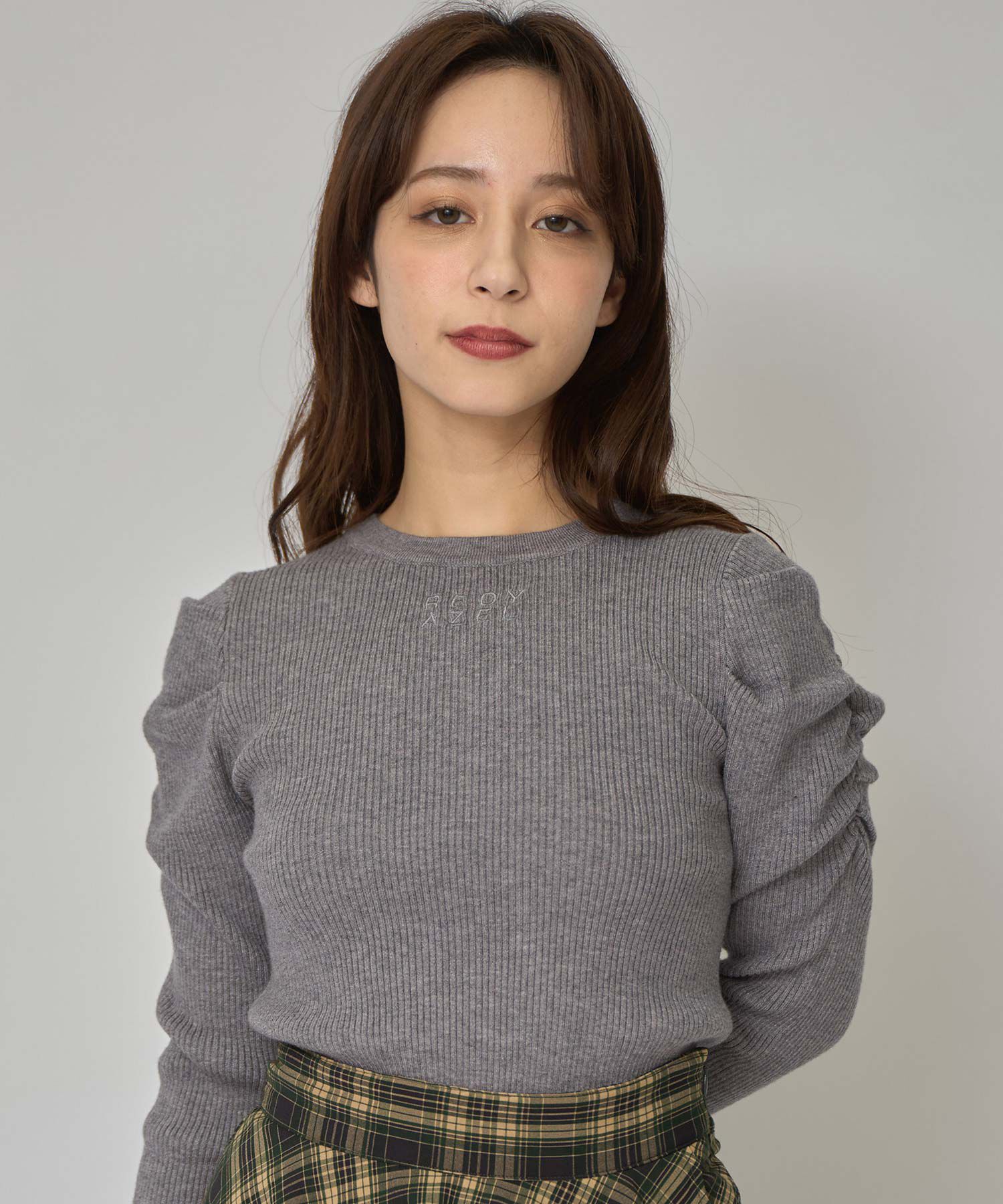 REDYAZEL「パワショルロゴリブニットトップス」|ニット・セーター|グレー