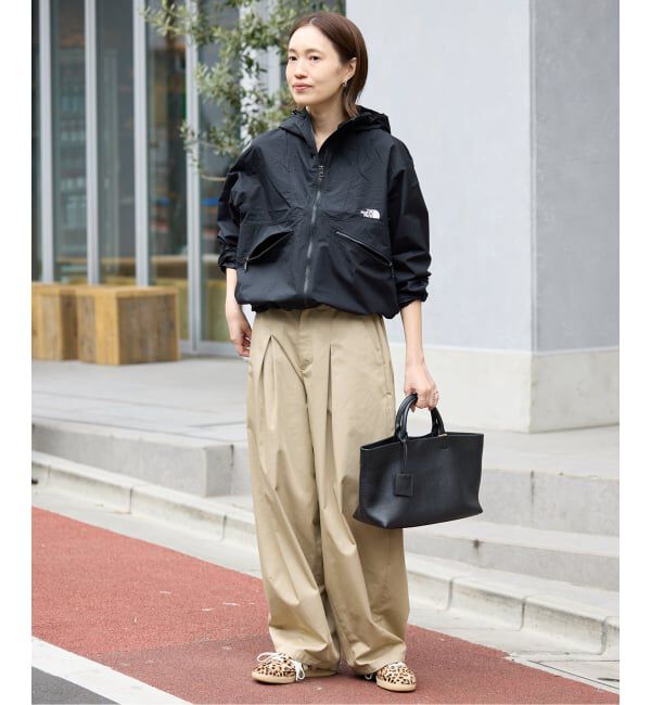 SLOBE IENA「《接触冷感/WEB限定/追加2予約》ライトチノタックカーブトラウザー」|チノ|