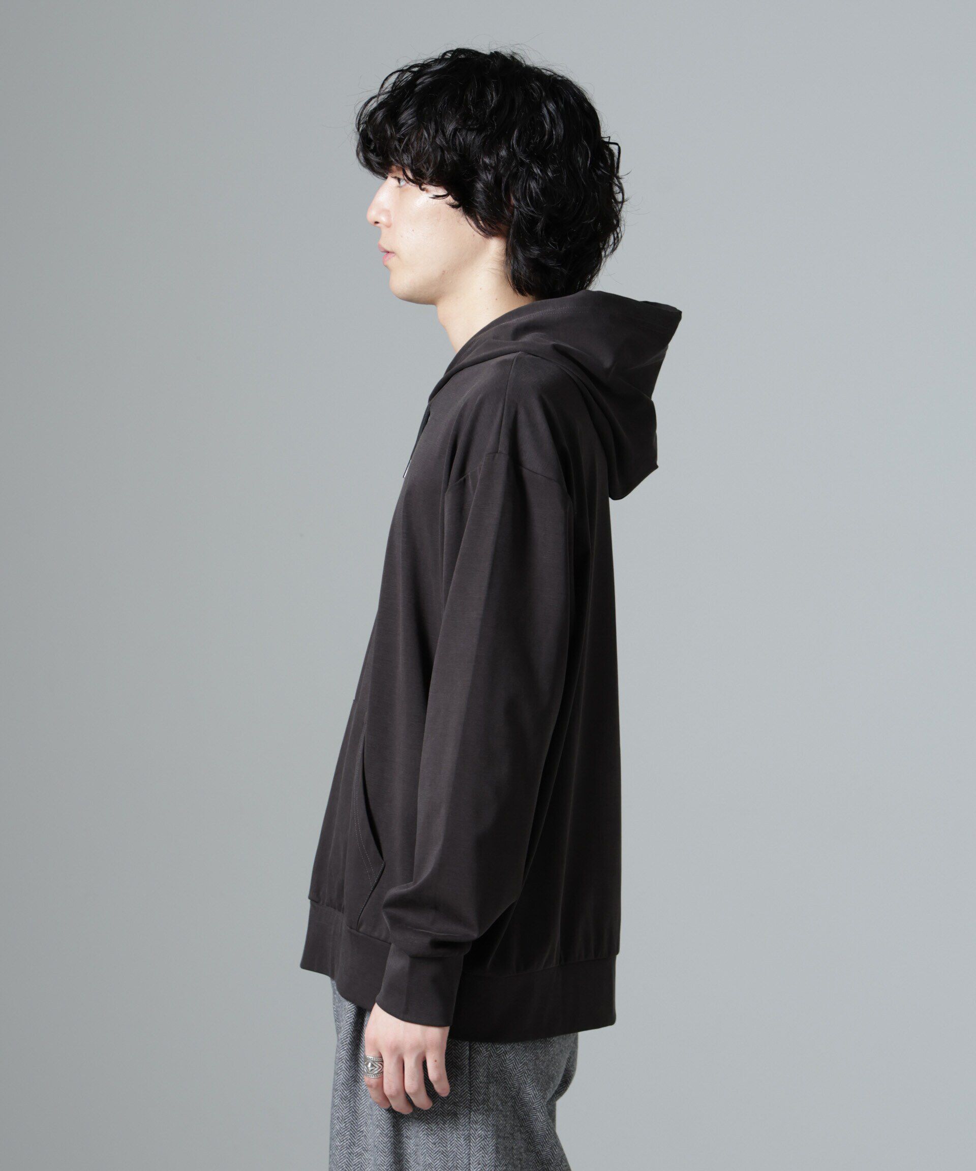 nano･universe「ヌバックライクスムースプルオーバーパーカー」|Tシャツ・カットソー|