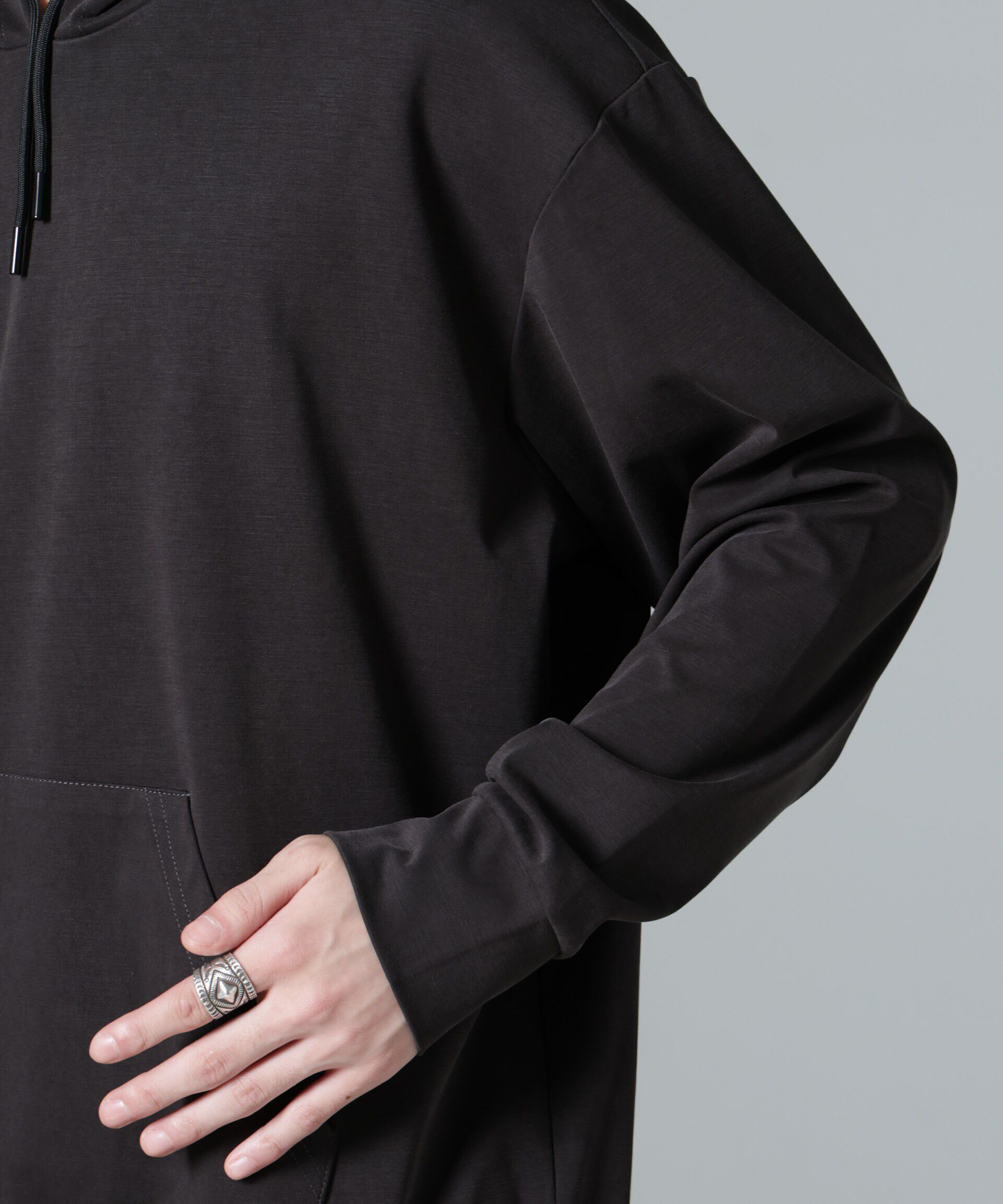 nano･universe「ヌバックライクスムースプルオーバーパーカー」|Tシャツ・カットソー|