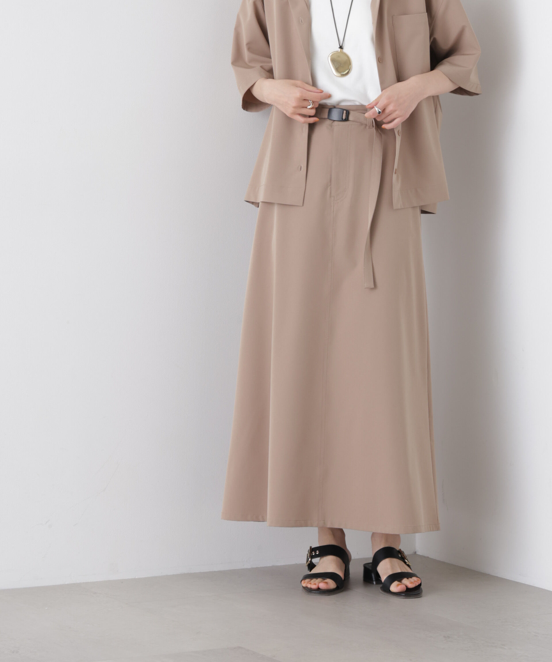 nano･universe「多機能2wayｽﾄﾚｯﾁ ﾍﾞﾙﾃｯﾄﾞｾﾐﾌﾚｱﾏｷｼｽｶｰﾄ(ｾｯﾄｱ 」|スカート|