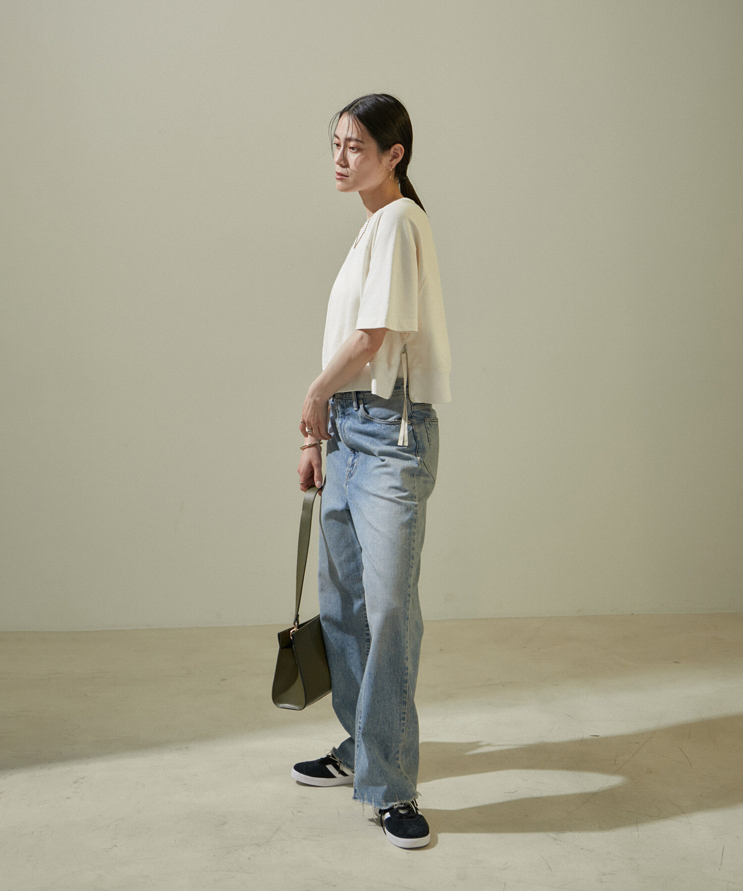 SALON adam et rope'「【WEB限定】サイドジップハーフスリーブスウェットTシャツ」|Tシャツ・カットソー|