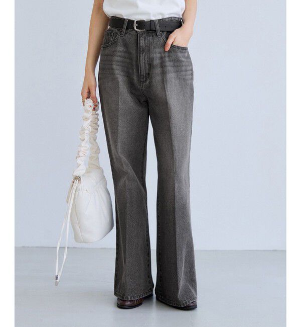 VIS「カラーフレアデニムパンツ」|デニム|